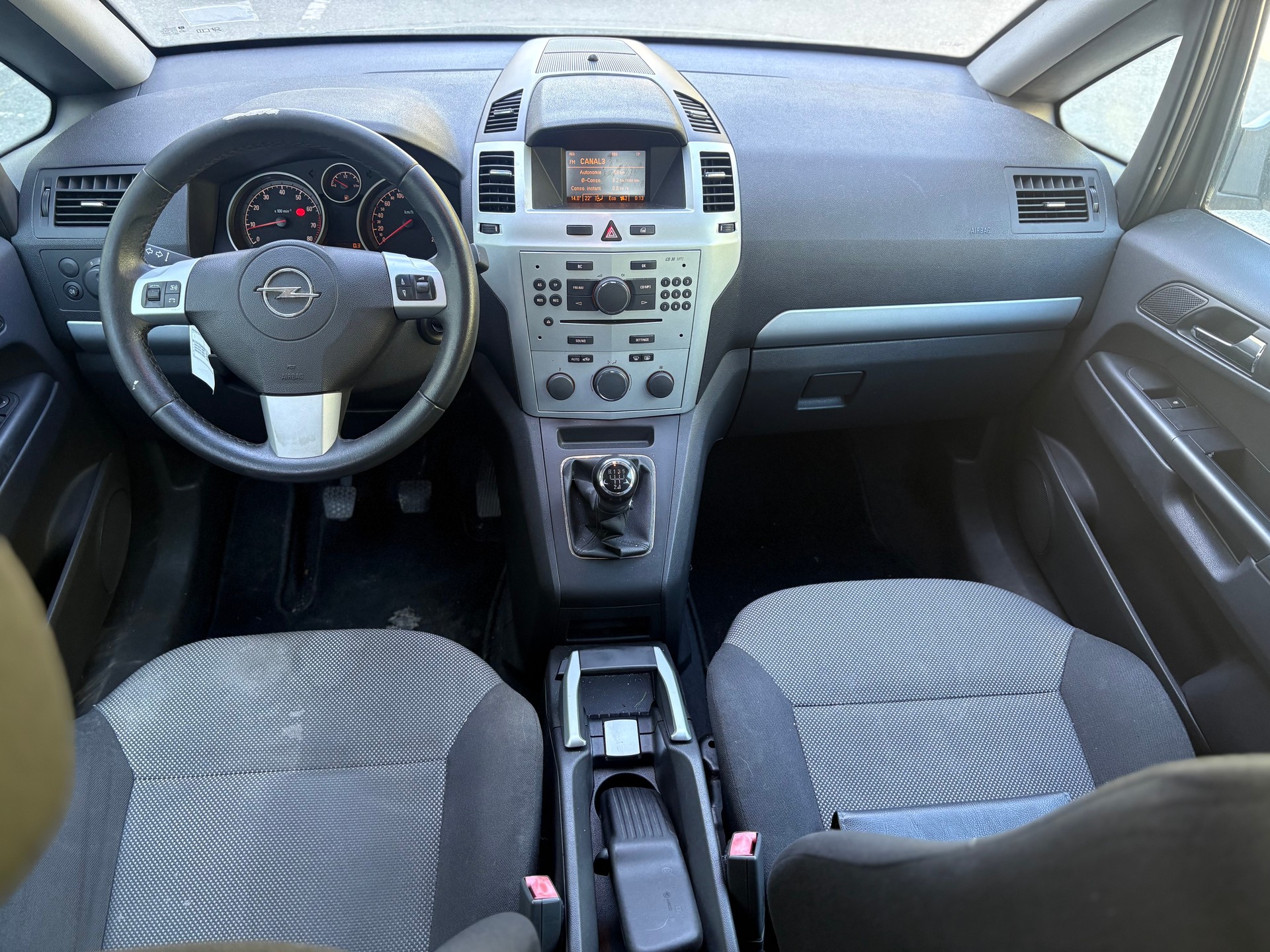 OPEL Zafira 1.8i 16V Edition Easytronic-image-10