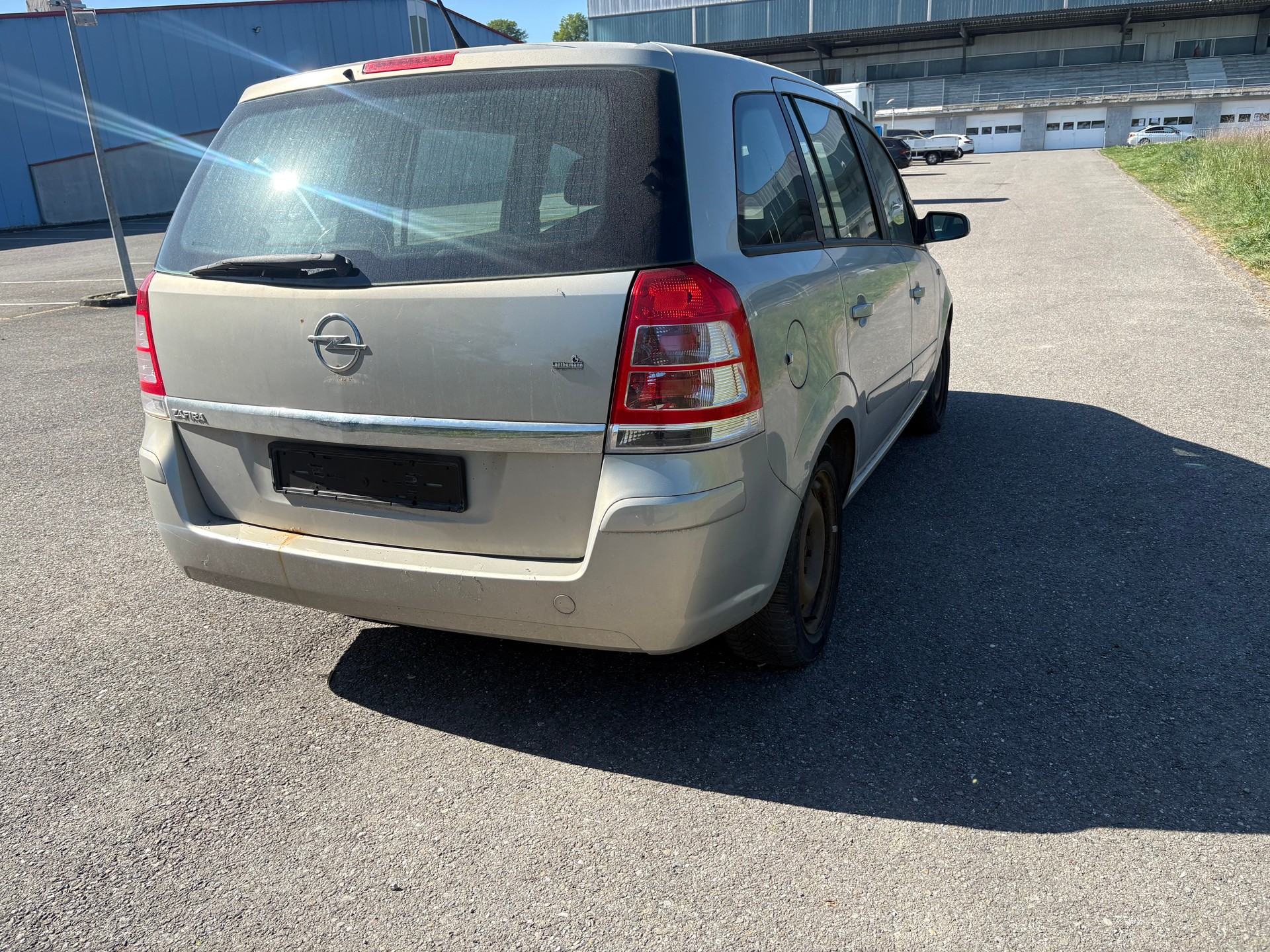 OPEL Zafira 1.8i 16V Edition Easytronic-image-6