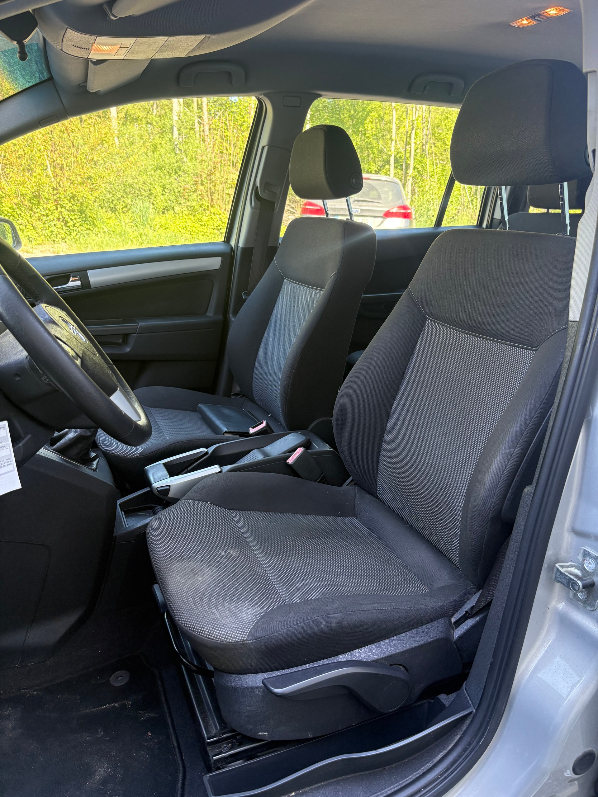 OPEL Zafira 1.8i 16V Edition Easytronic-image-9