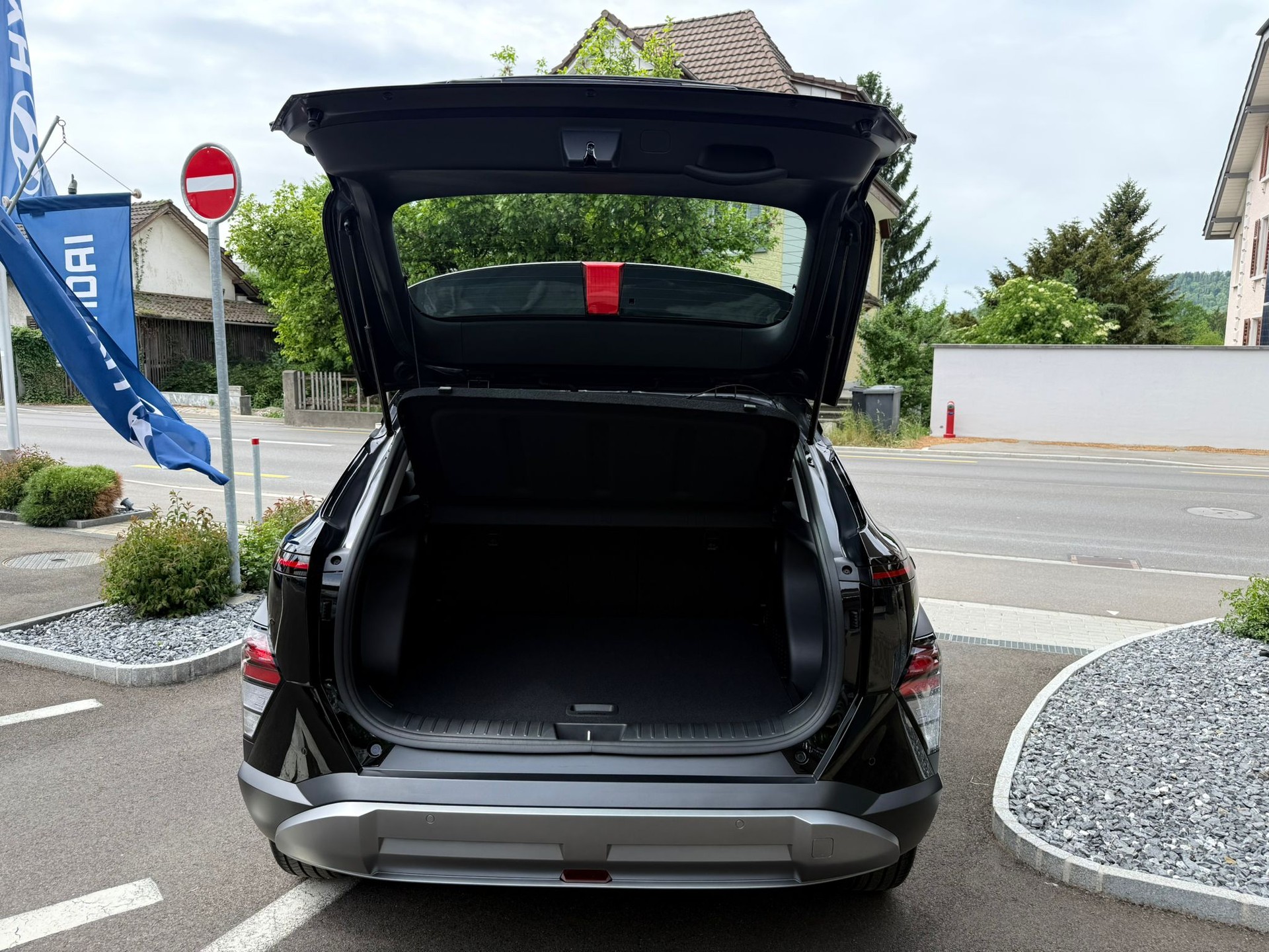 HYUNDAI Kona 1.6 GDi HEV Origo DCT-image-15