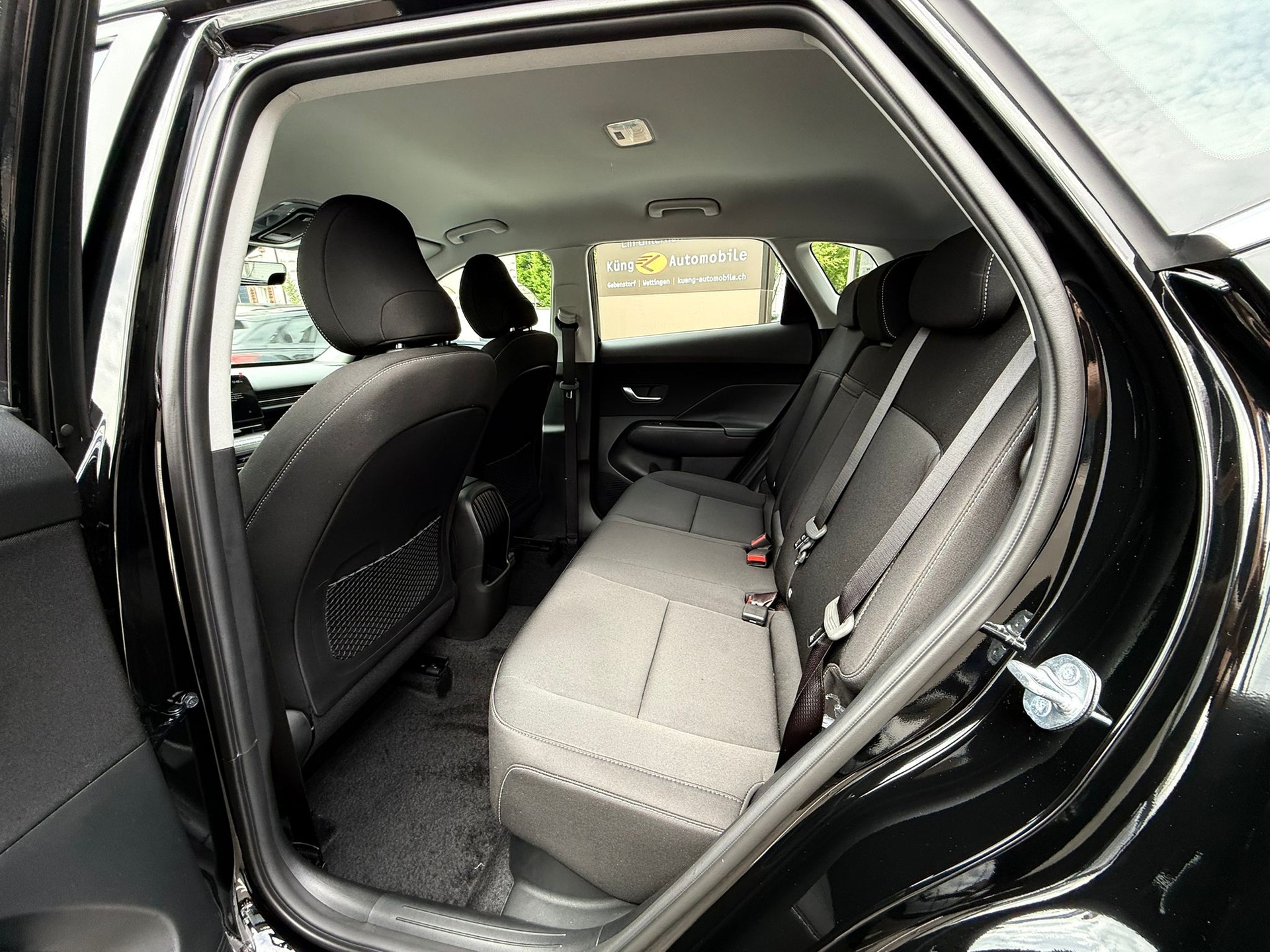 HYUNDAI Kona 1.6 GDi HEV Origo DCT-image-14