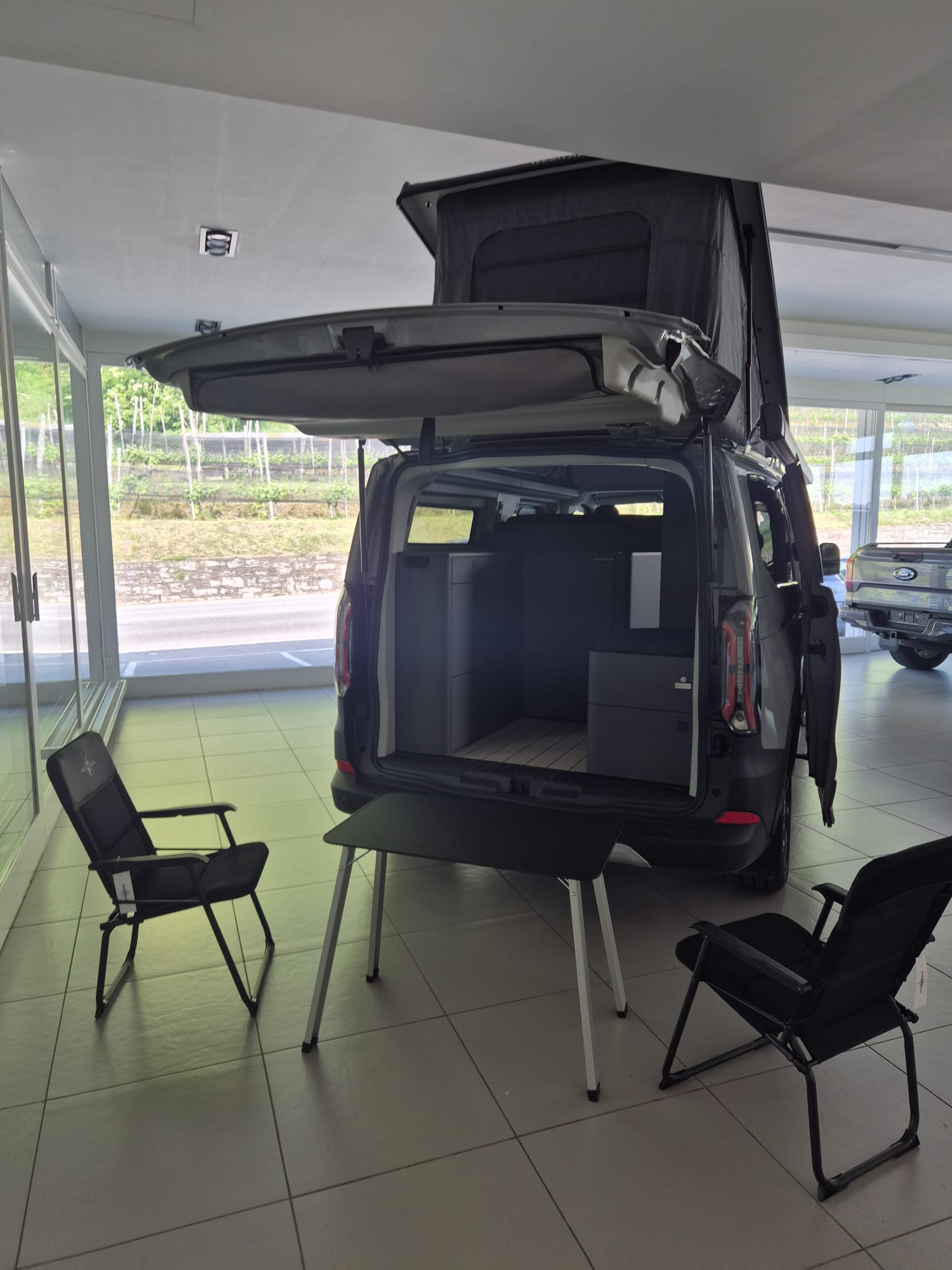 FORD Tourneo Bus 320 L2H1 Nugget Active Automat 4x4-image-5