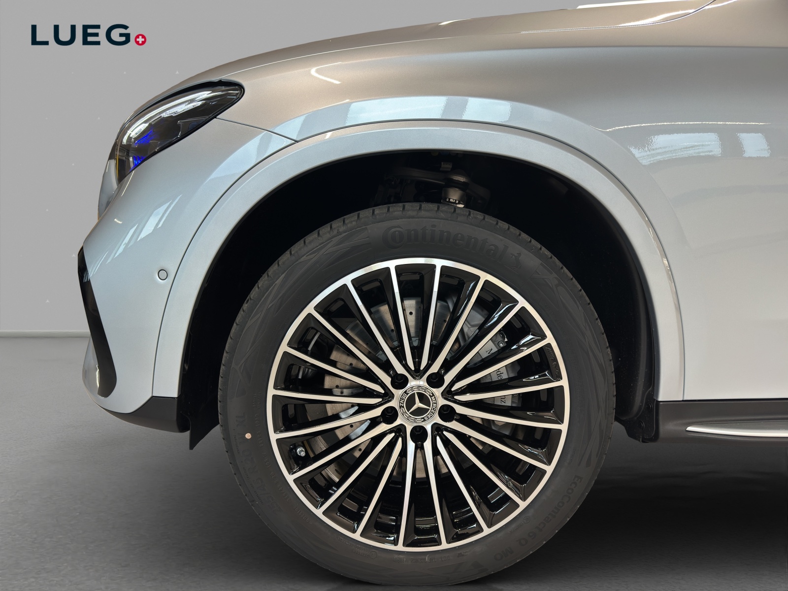 MERCEDES-BENZ GLC 300 e 4Matic EQ Star 9G-Tronic-image-6