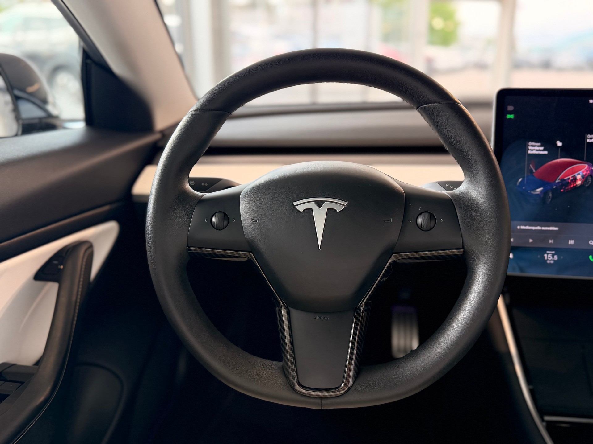 TESLA Model 3 Performance Dual Motor AWD-image-29