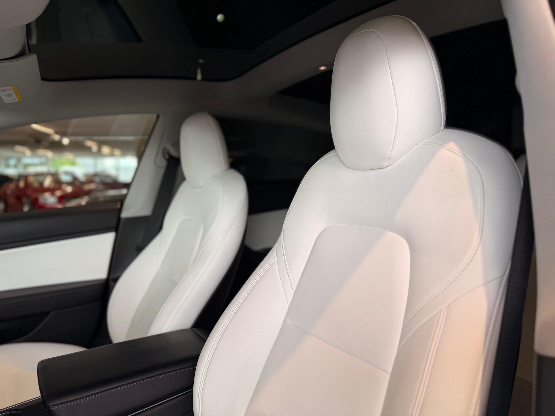 TESLA Model 3 Performance Dual Motor AWD-image-15