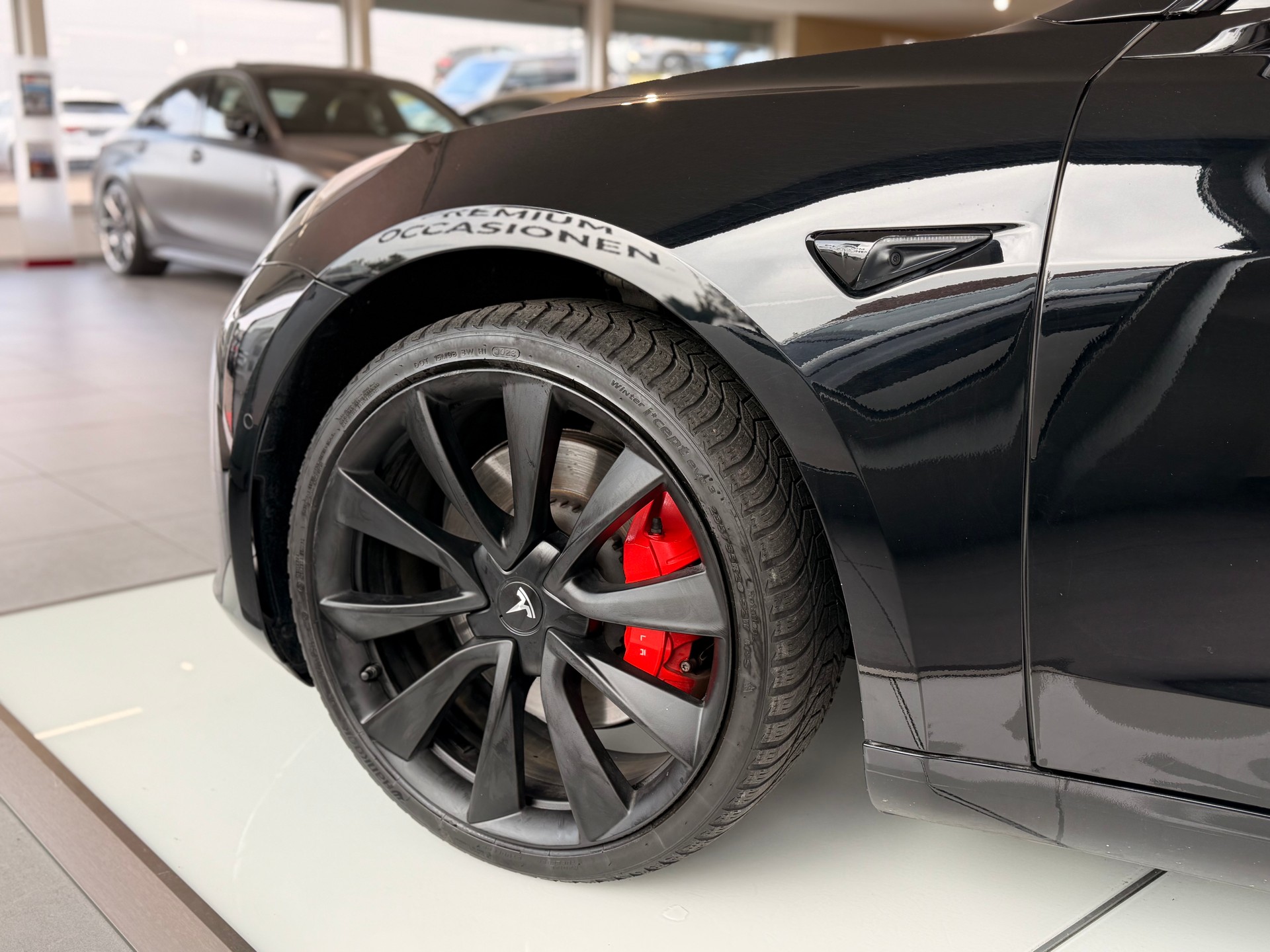 TESLA Model 3 Performance Dual Motor AWD-image-12