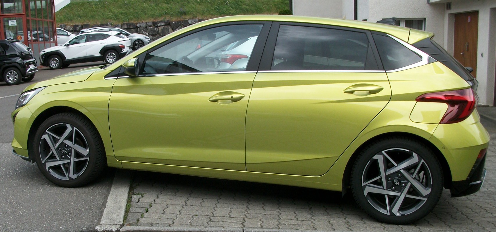HYUNDAI i20 1.0 T-GDi Vertex DCT-image-6