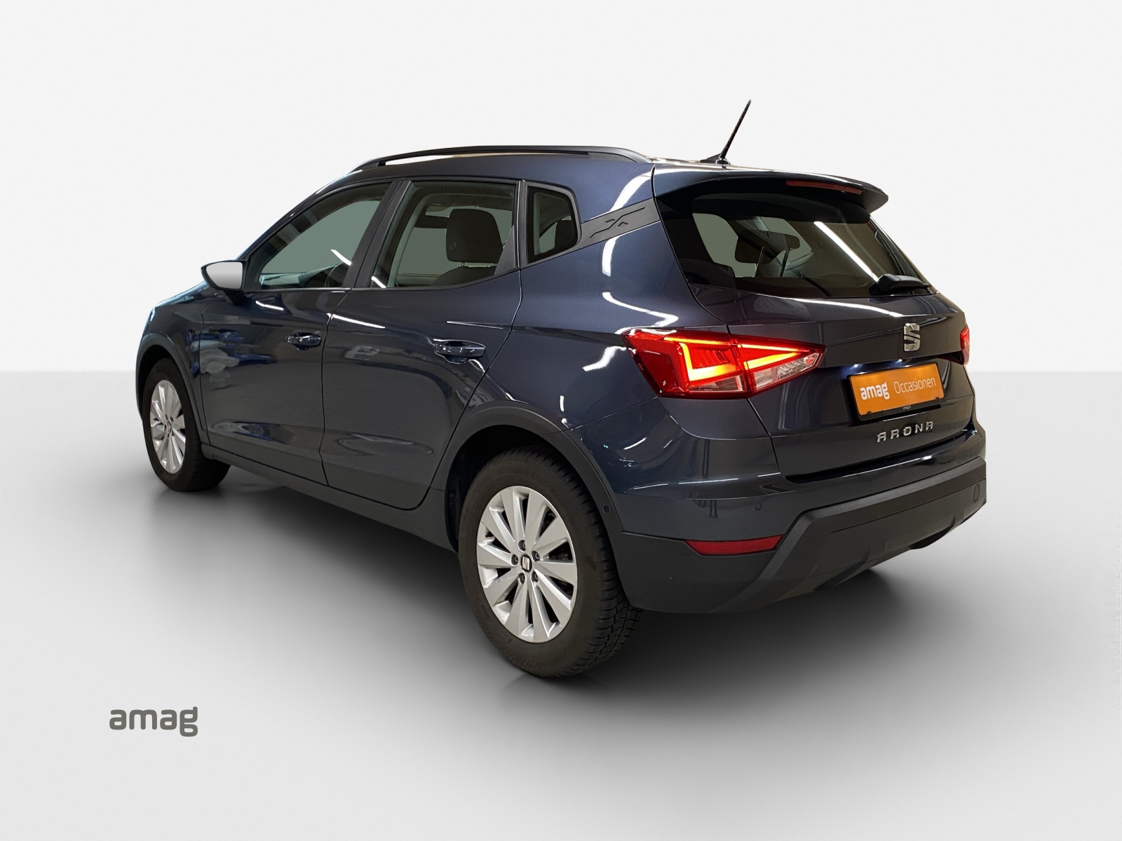 SEAT Arona 1.0 TSI Eco Style DSG-image-2