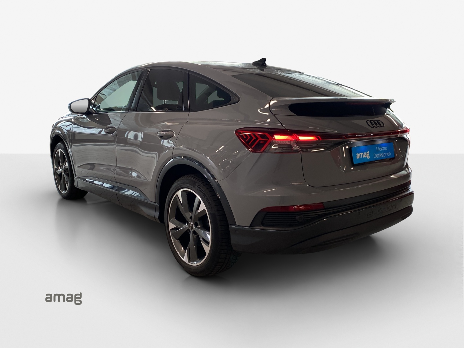 AUDI Q4 Sportback e-tron 40-image-2