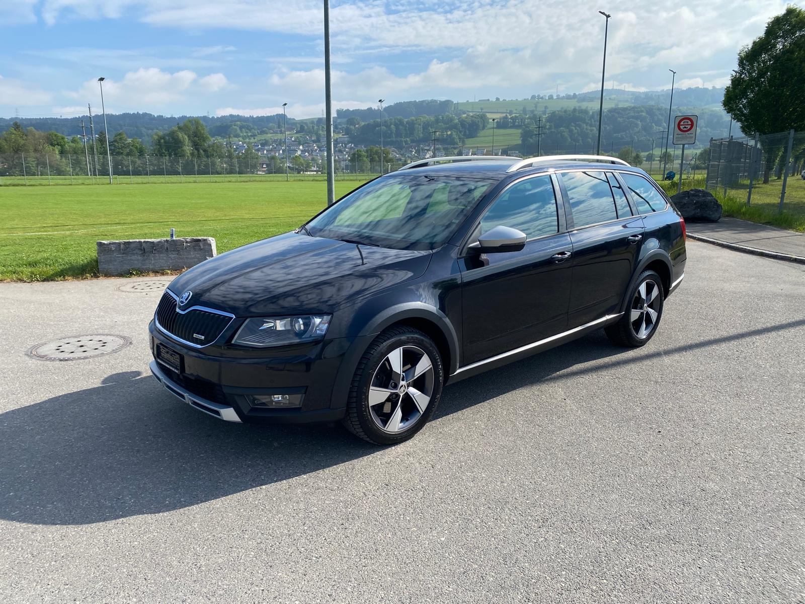 SKODA Octavia Combi 2.0 TDI Scout 4x4 DSG-image-5