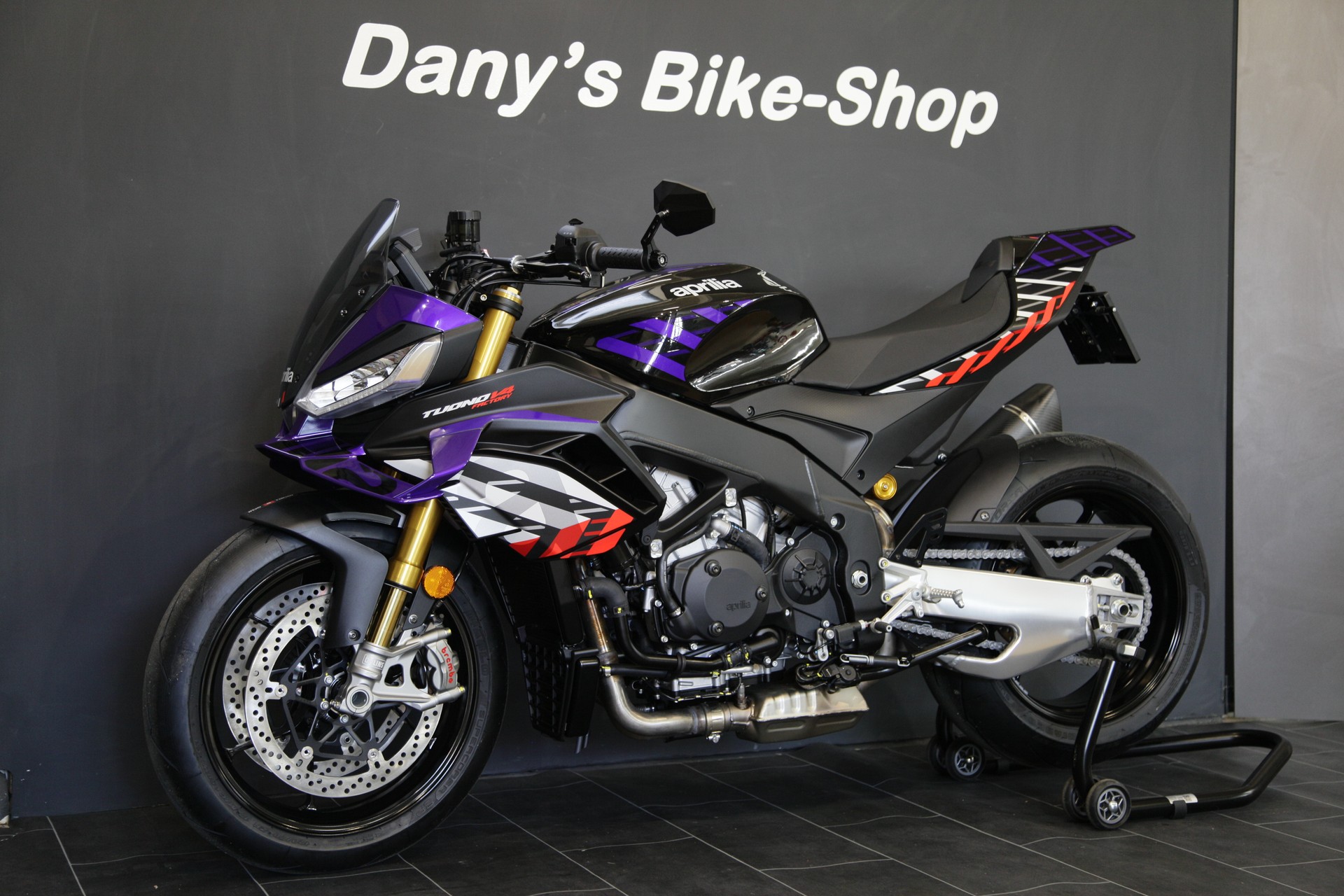 APRILIA Tuono V4 1100 E5+ Factory SC-Project-showroom-element-3