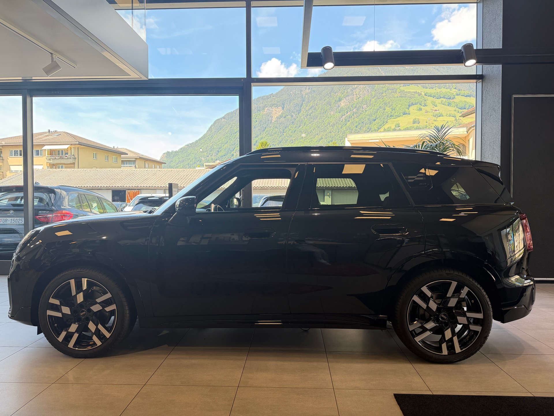 MINI Countryman S ALL4 Steptronic-image-4