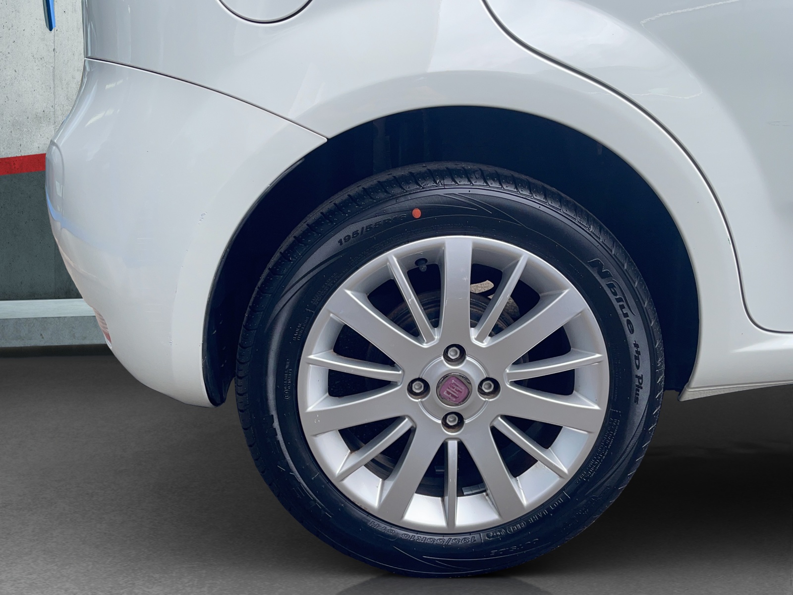 FIAT Punto 1.2 Pop Star-image-8