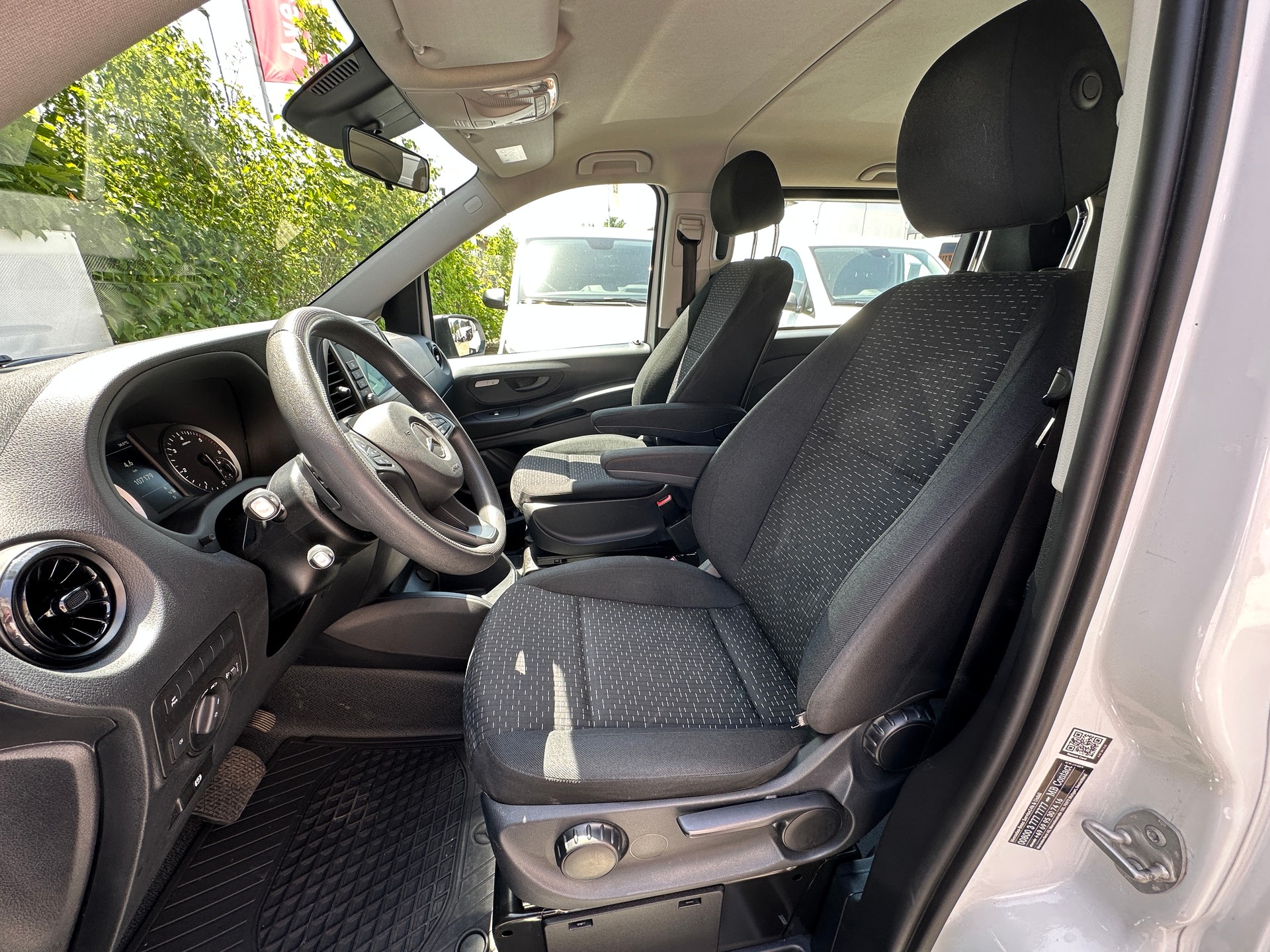 MERCEDES-BENZ Vito 114 CDI Mixto 9G-Tronic-image-5