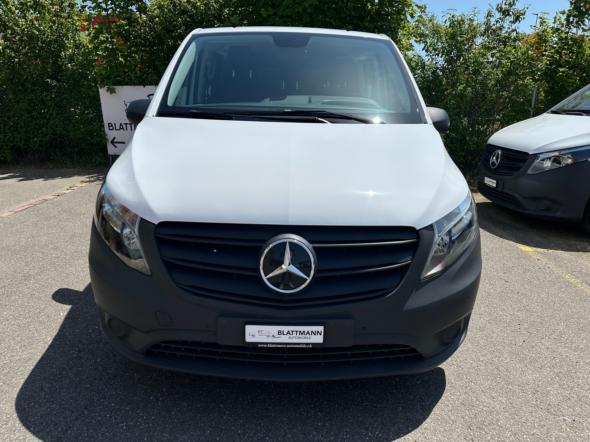 MERCEDES-BENZ Vito 114 CDI Mixto 9G-Tronic-image-1