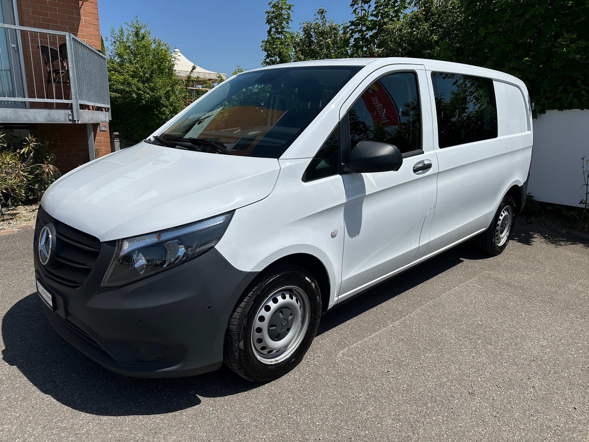 MERCEDES-BENZ Vito 114 CDI Mixto 9G-Tronic-image-2