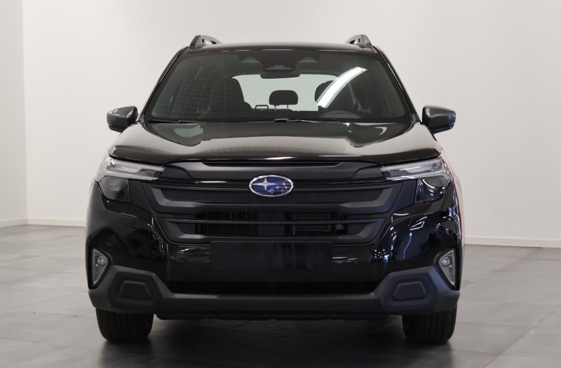 SUBARU Forester 2.0i e-Boxer Advantage Lineartronic-showroom-element-3