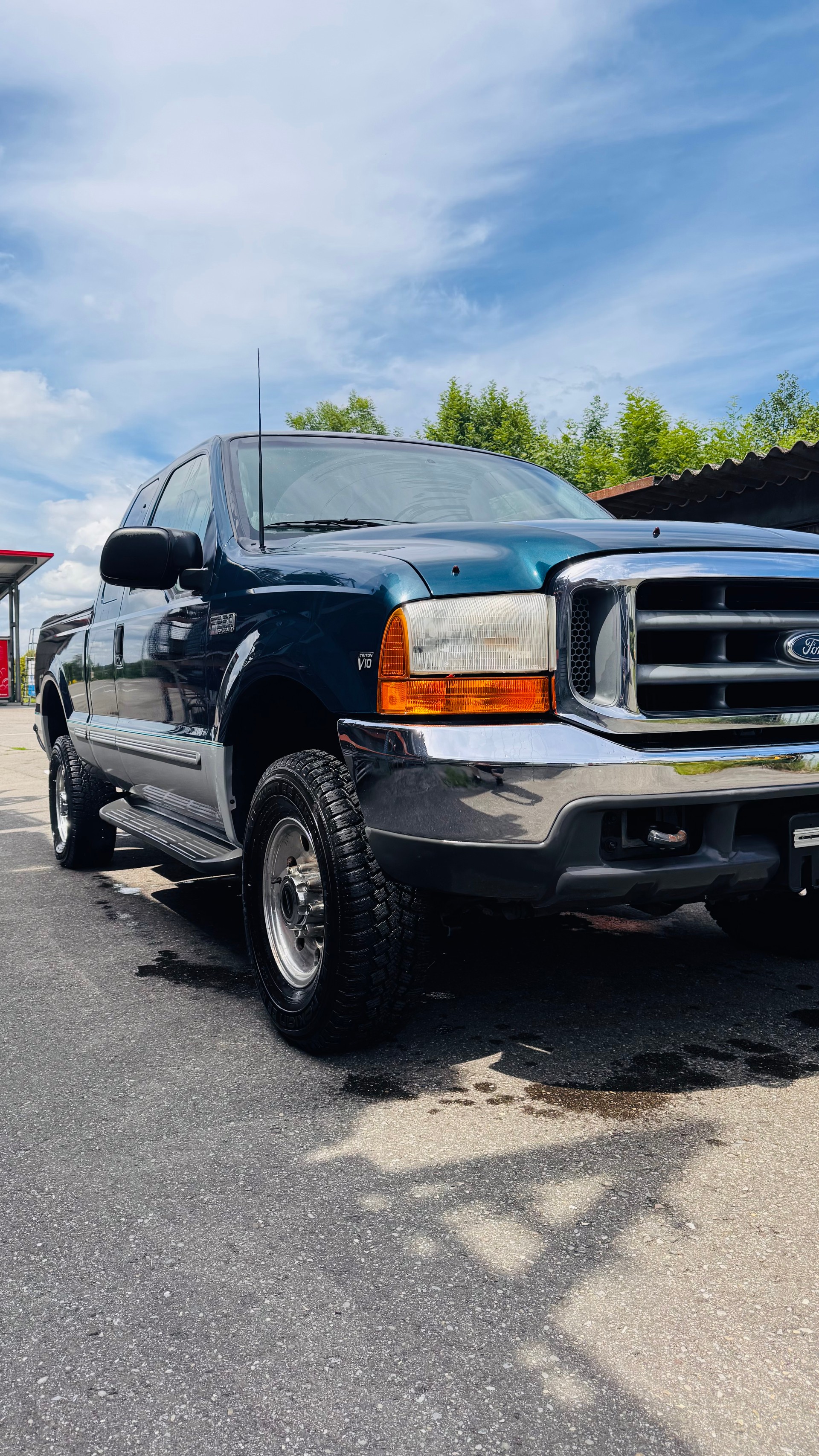 FORD F250 XLT-image-1