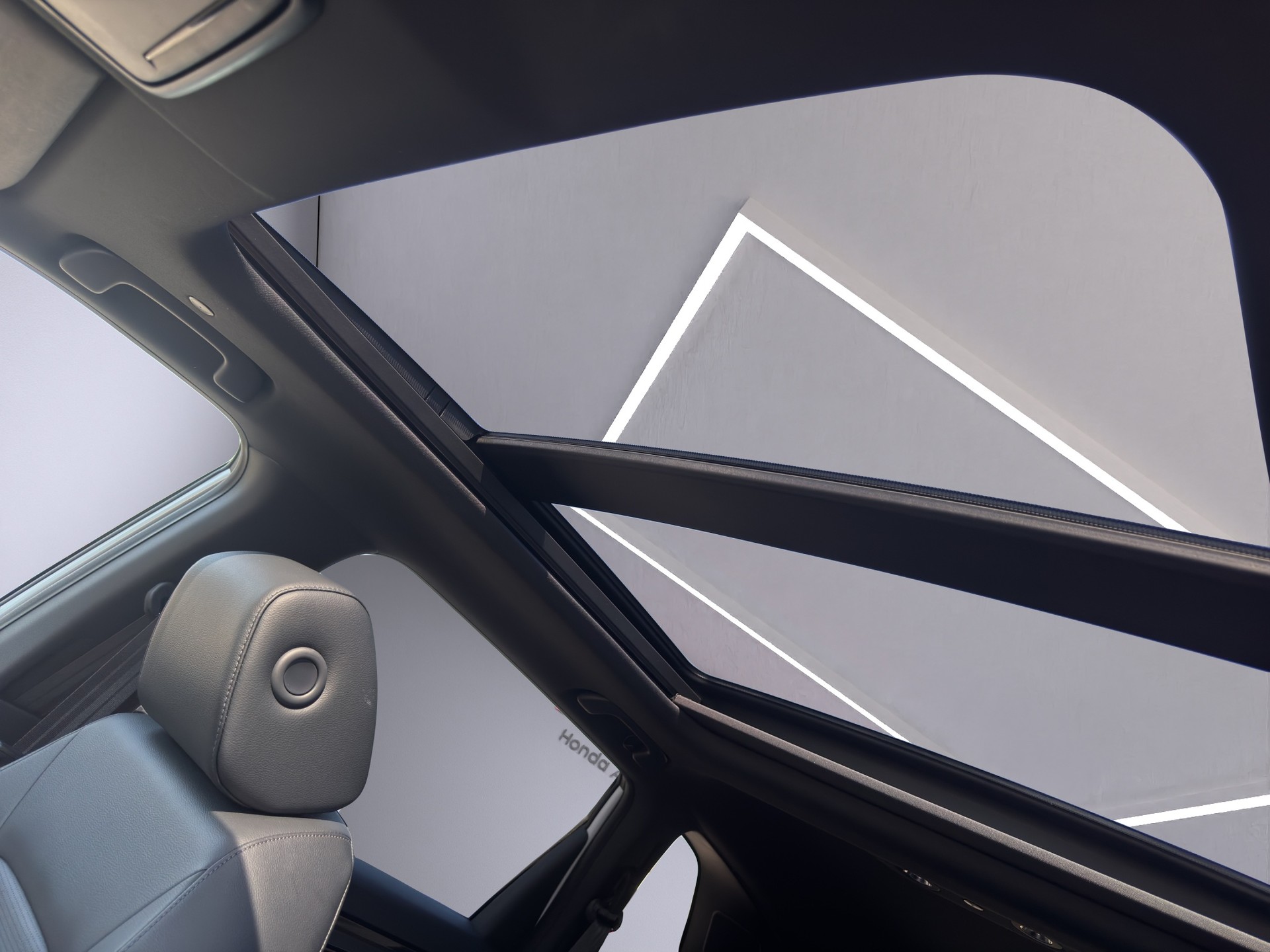 HONDA CR-V 2.0 i-MMD Plug-in Hybrid Advance Tech 2WD-image-16
