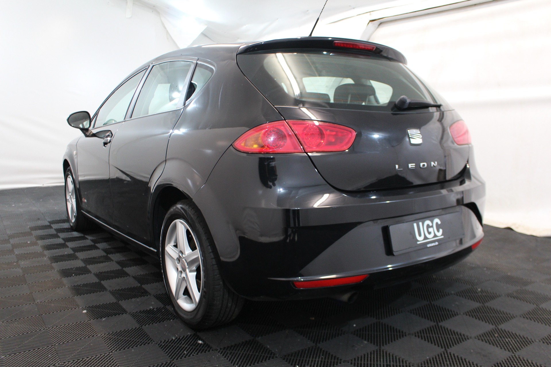 SEAT Leon 1.2 TSI Reference-image-3
