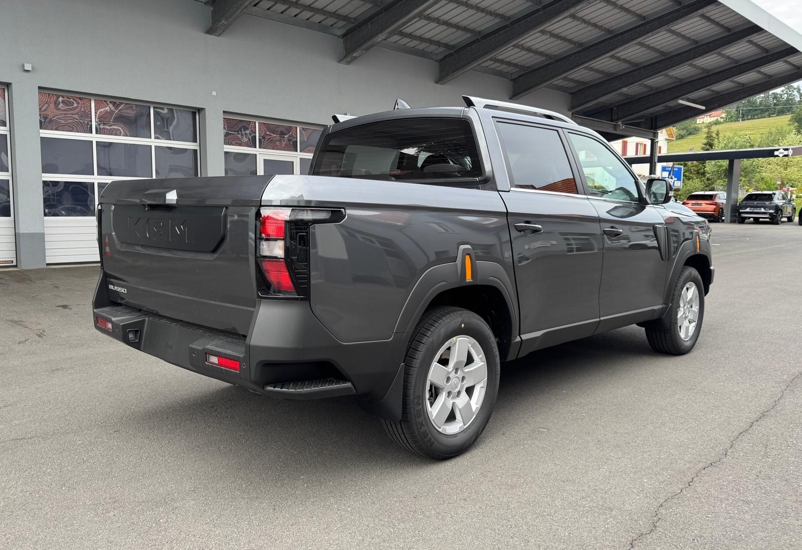 KGM-SsangYong Musso 2.2 Platinum 4WD A-image-2