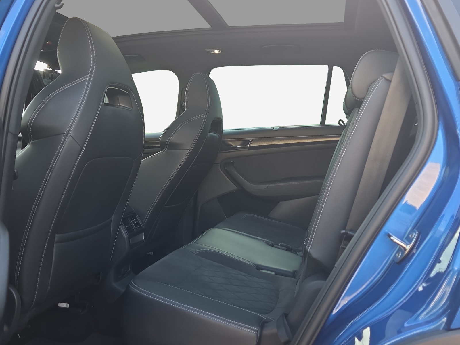 SKODA Kodiaq 2.0 TSI 4x4 SportLine-image-11