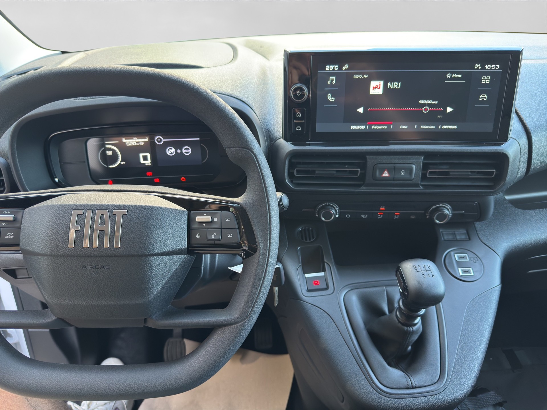 FIAT DOBLO-image-3