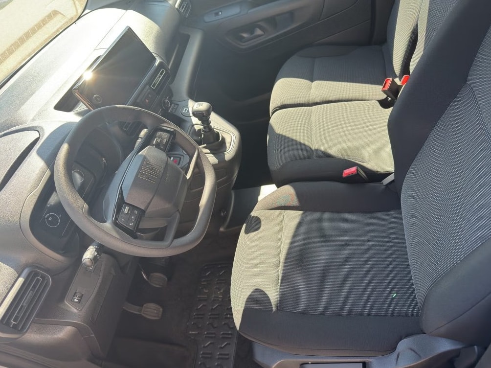 FIAT DOBLO-image-6