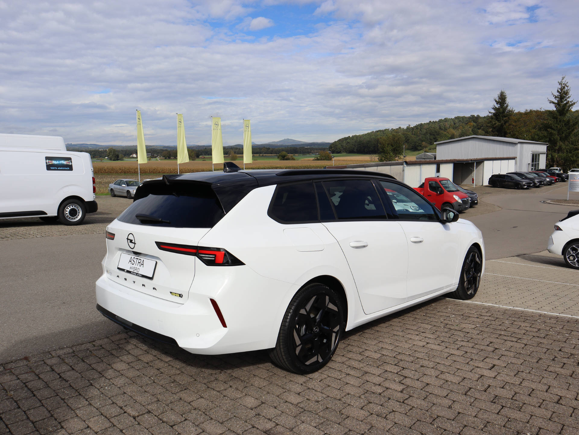 OPEL Astra Sports Tourer 1.6 T PHEV 225 GSe-image-4