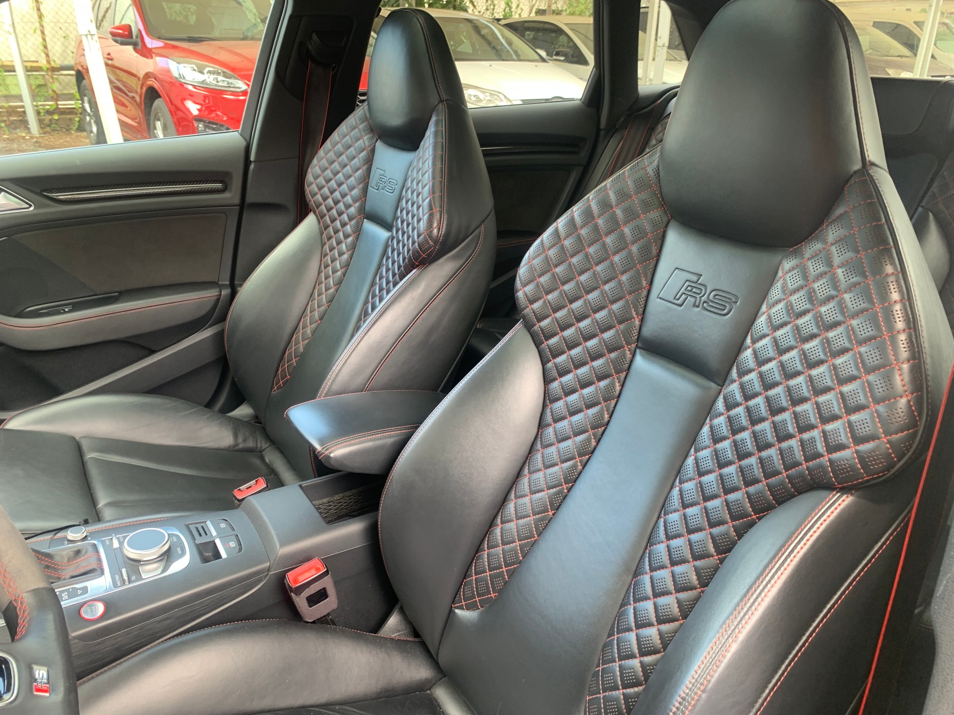 AUDI RS3 Sportback 2.5 TSI quattro S-tronic ABT 460cv-image-12