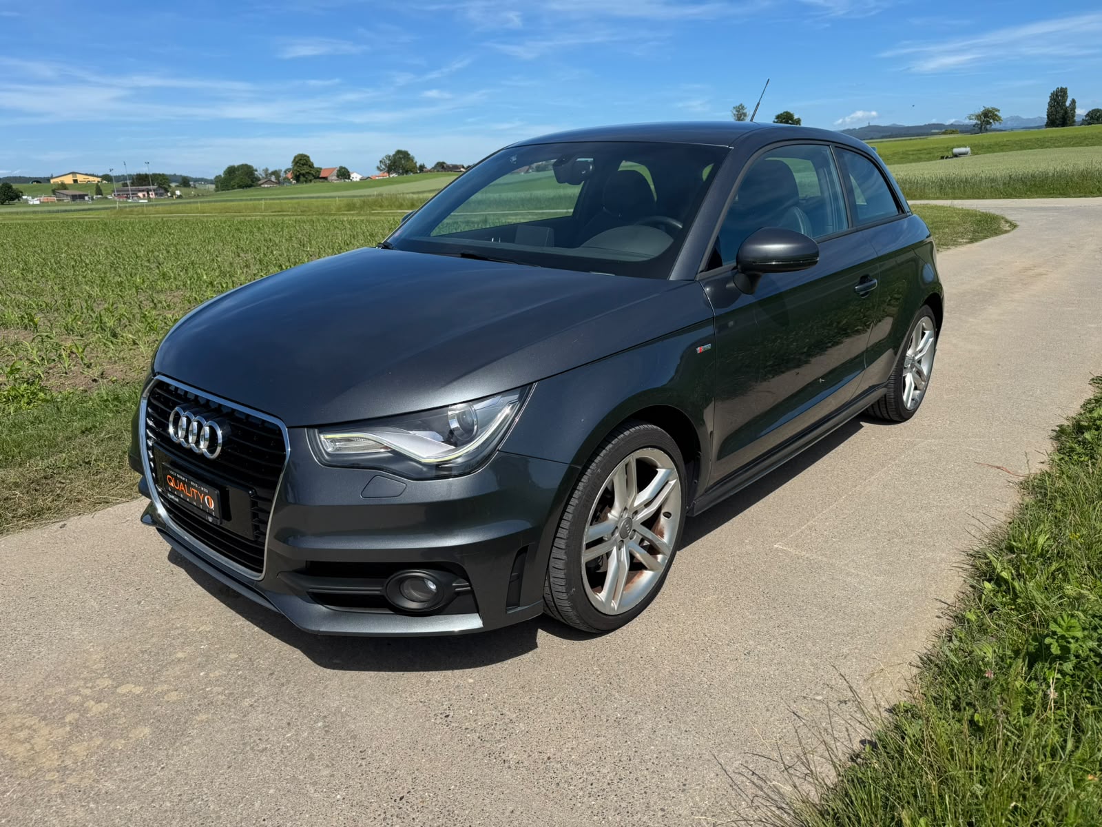 AUDI A1 Sport 1.4 TFSI Ambition S-tronic-image-0