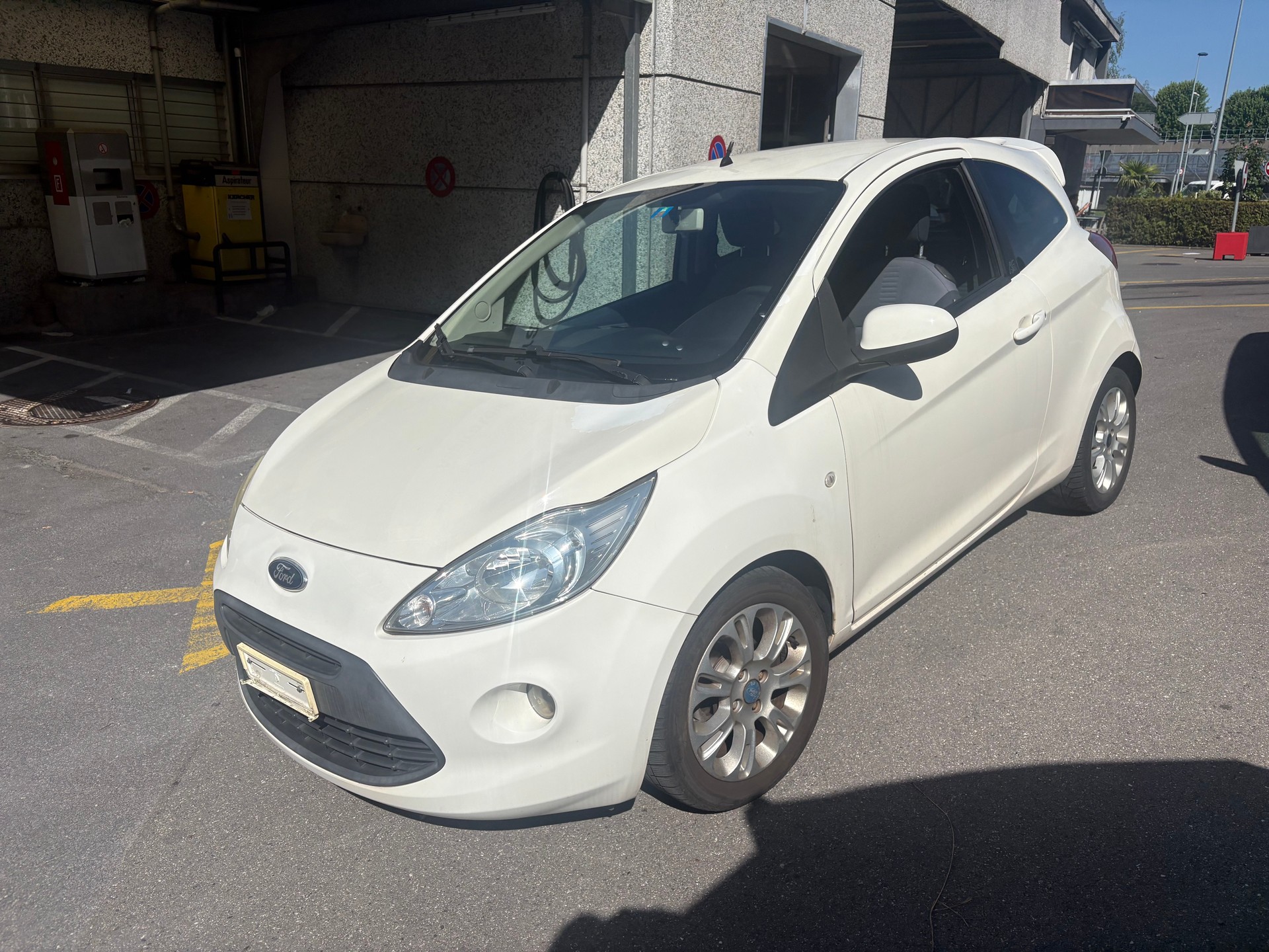 FORD KA 1.25 Titanium+-image-3
