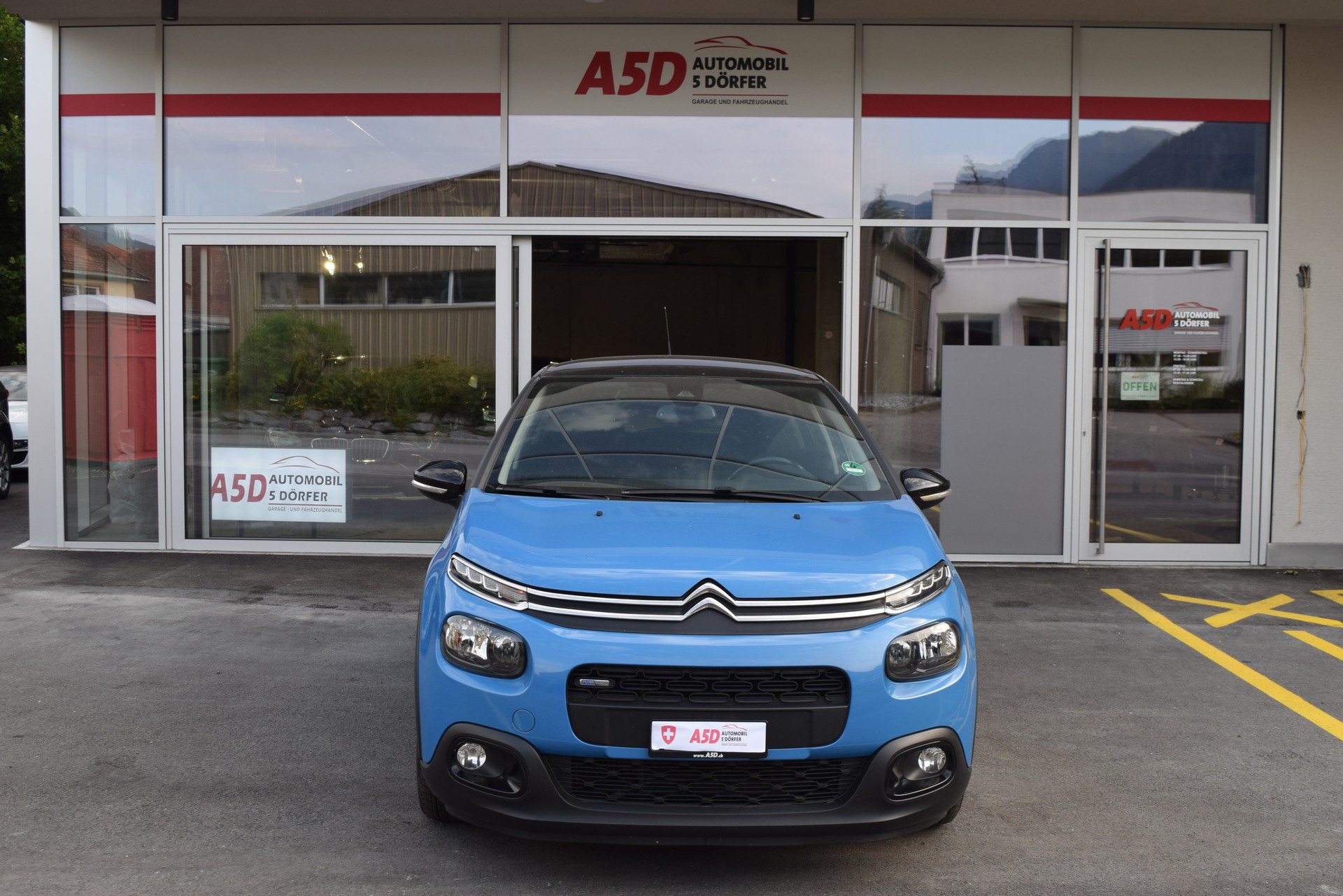 CITROEN C3 1.2i PureTech Shine