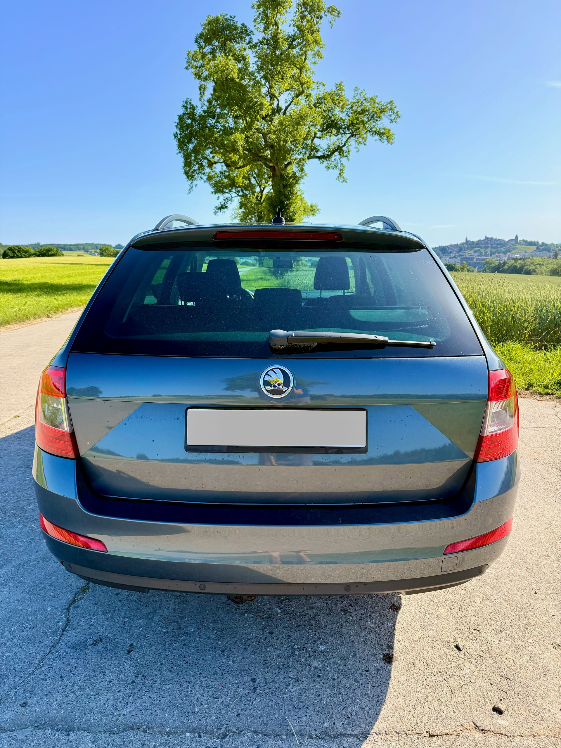 SKODA Combi-image-4
