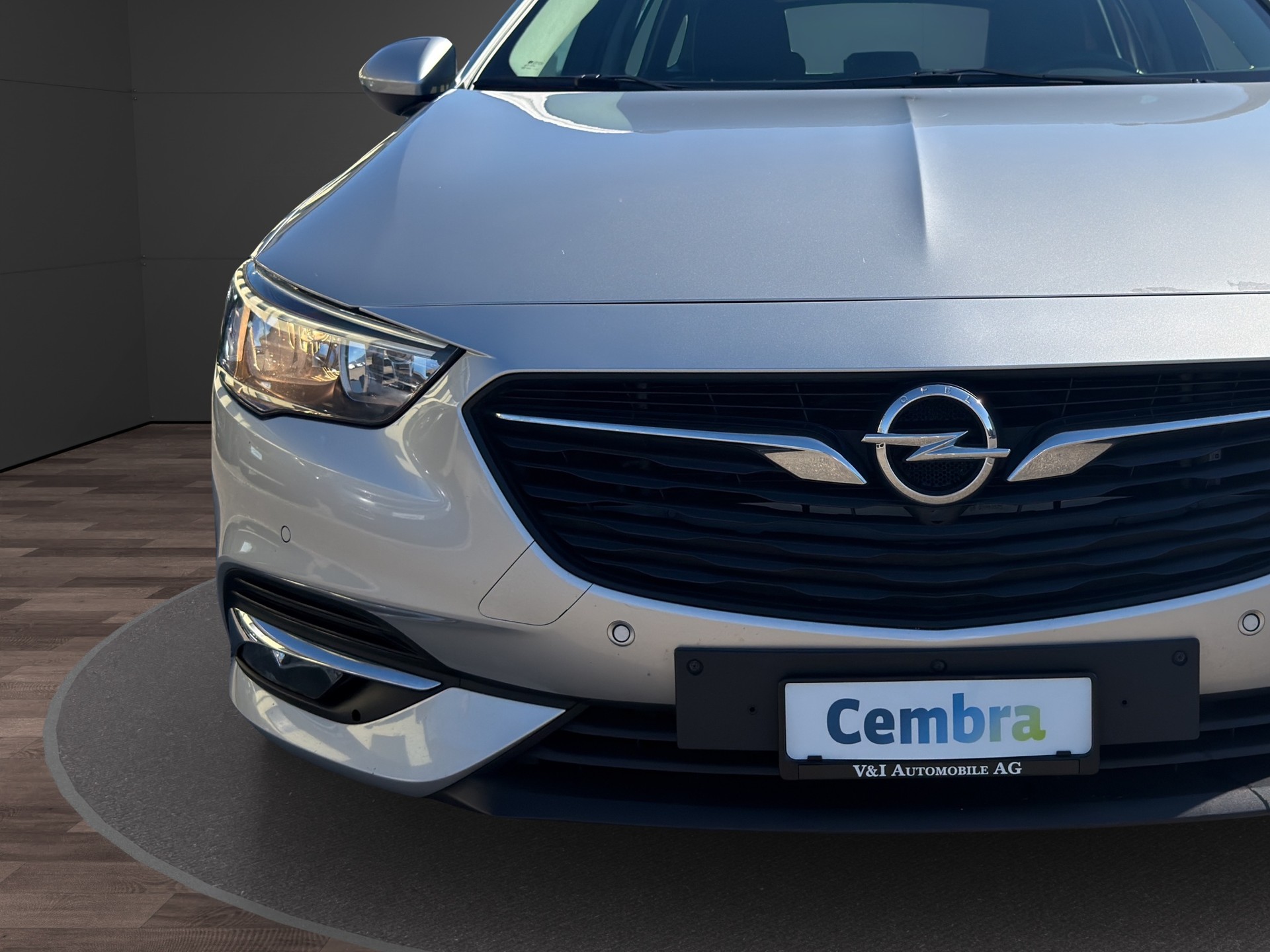 OPEL Insignia 1.5 T Sports Tourer Edition-image-8