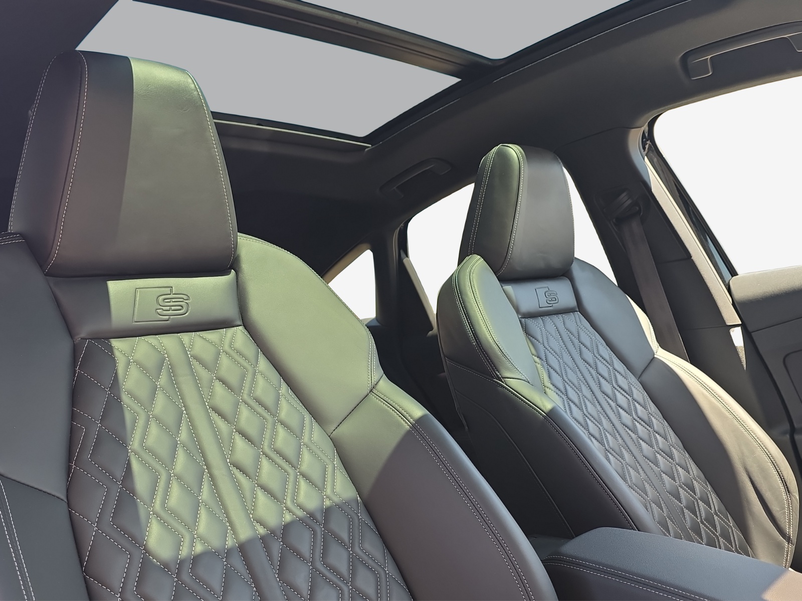 AUDI Q4 Sportback e-tron 40-image-15