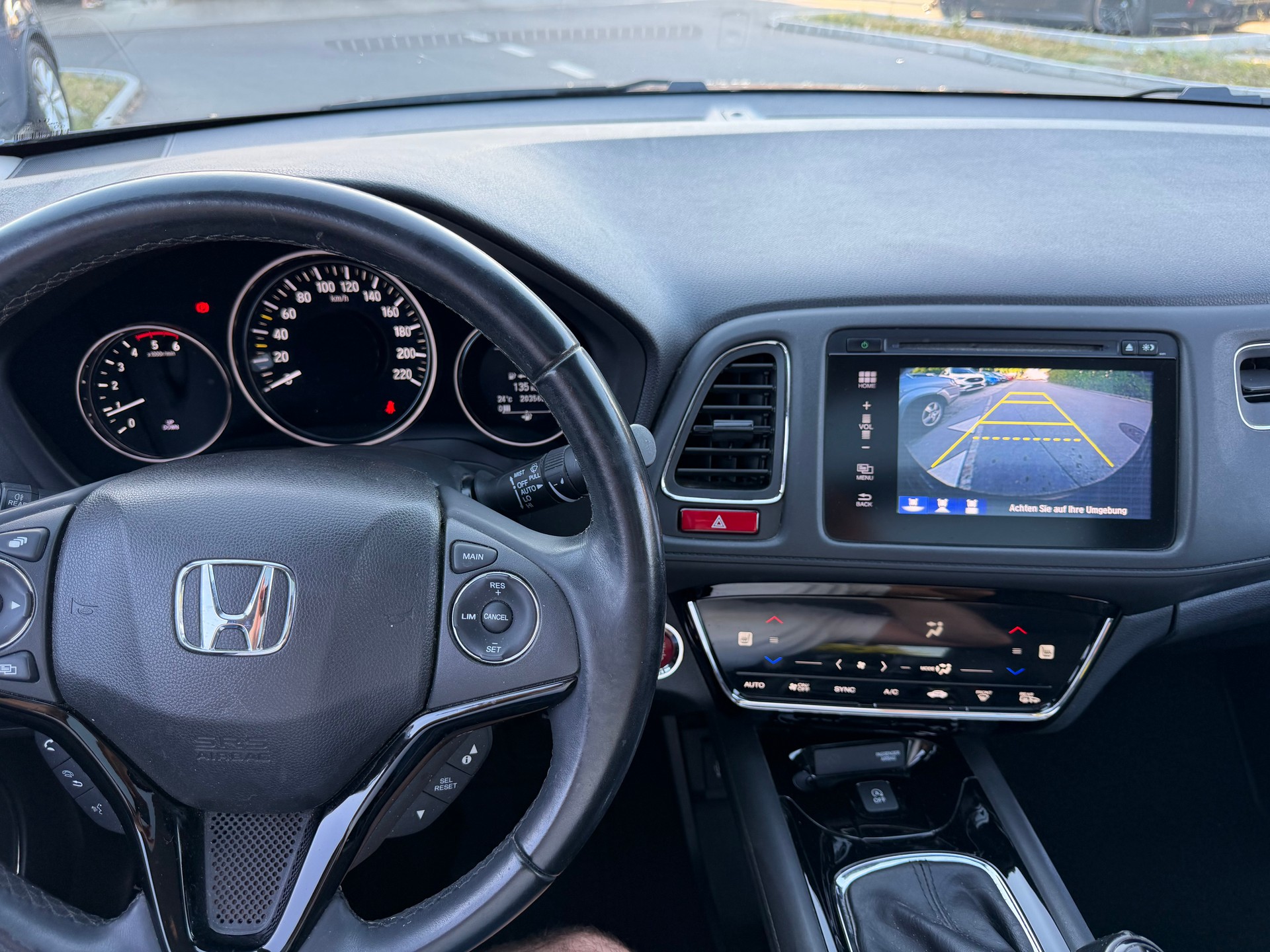 HONDA HR-V 1.6i-DTEC Executive -ab Mfk-image-4