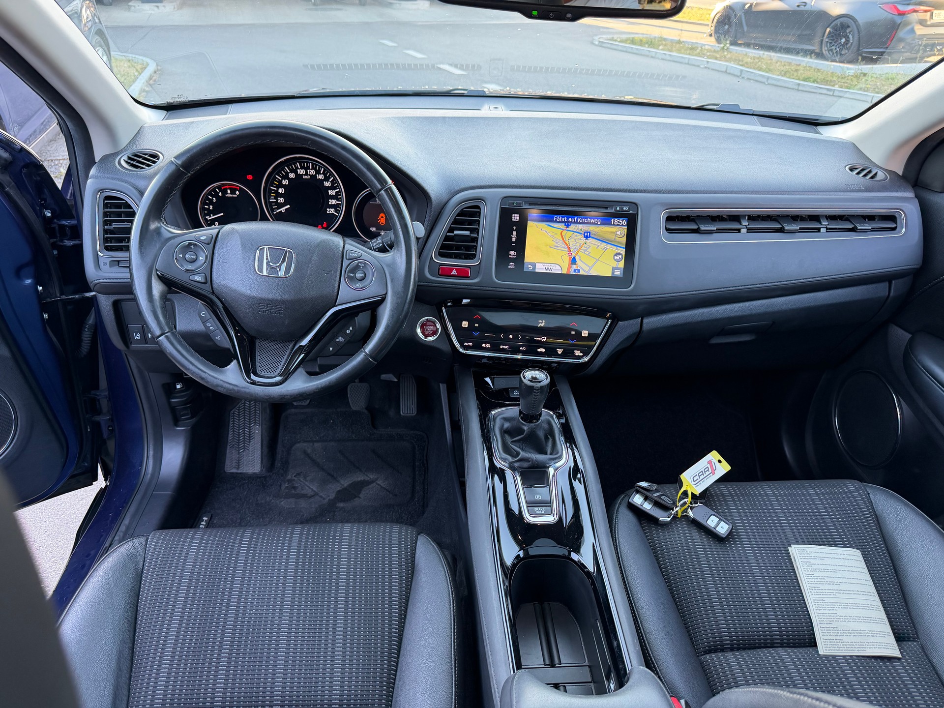 HONDA HR-V 1.6i-DTEC Executive -ab Mfk-image-5