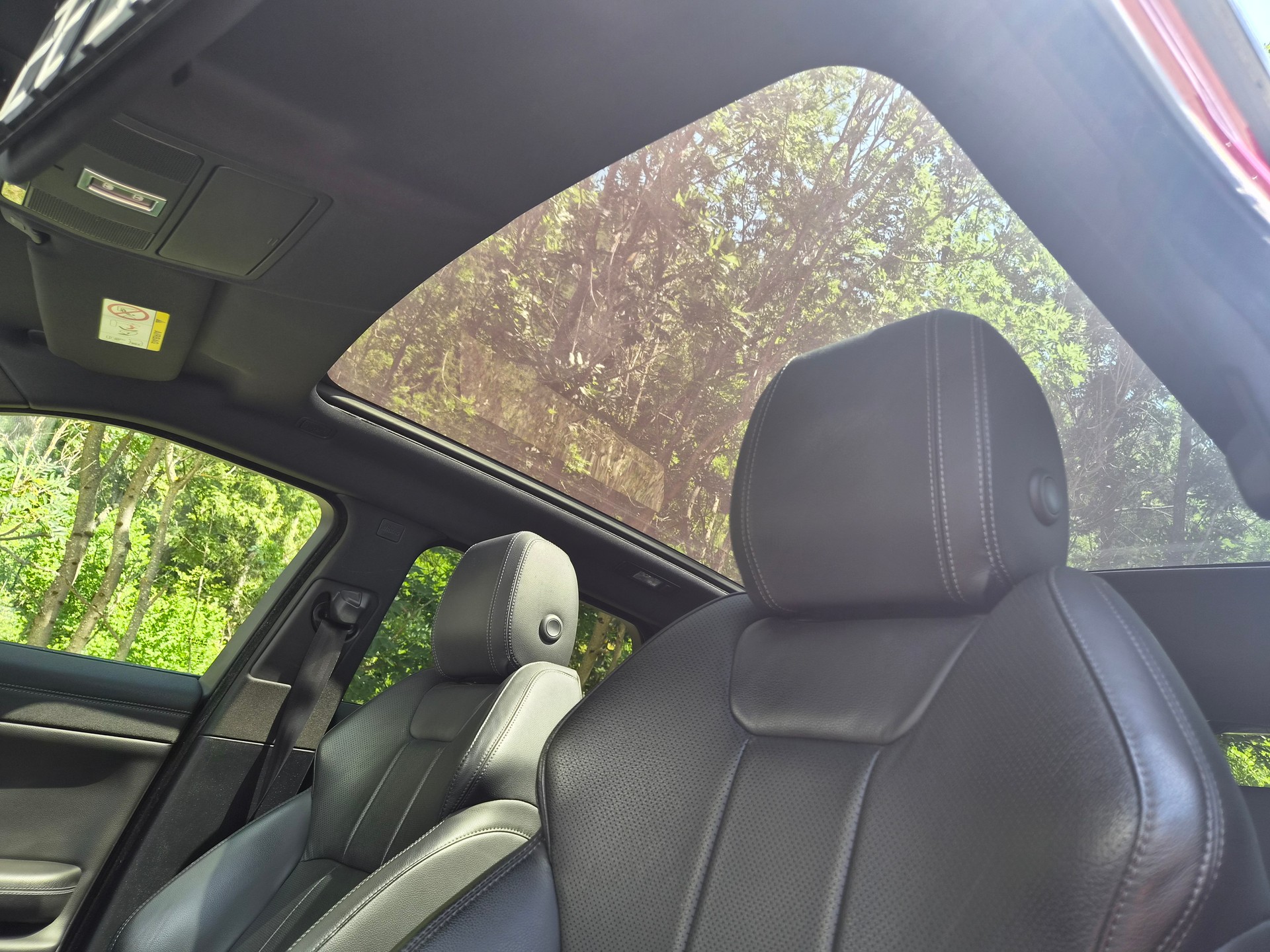 LAND ROVER Range Rover Evoque 2.0 SD4 HSE Dynamic AT9-image-11