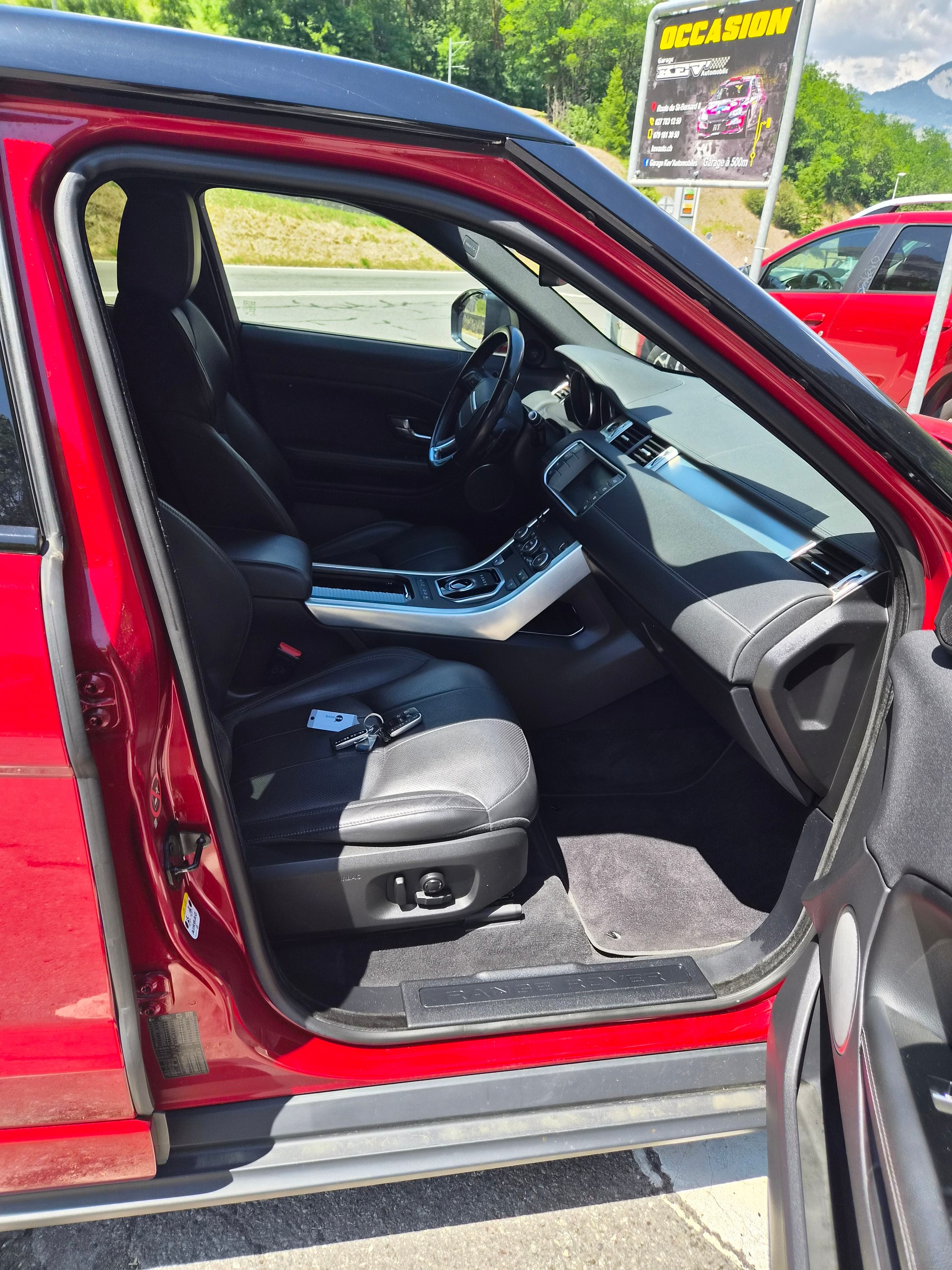 LAND ROVER Range Rover Evoque 2.0 SD4 HSE Dynamic AT9-image-8