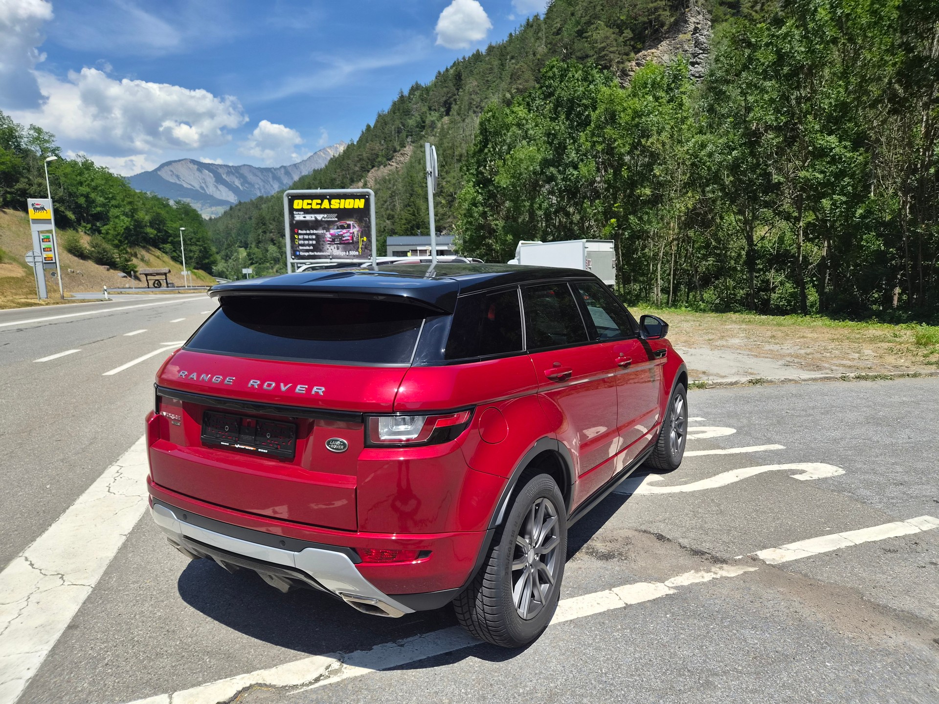 LAND ROVER Range Rover Evoque 2.0 SD4 HSE Dynamic AT9-image-5