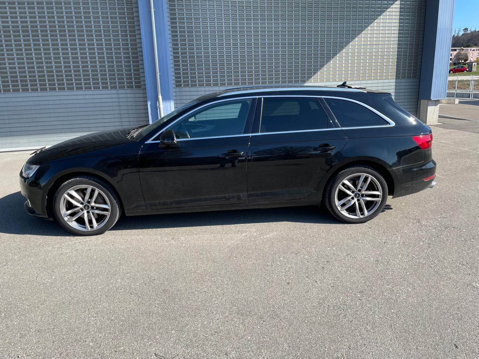 AUDI A4 Avant 3.0 TDI quattro S-tronic-image-2