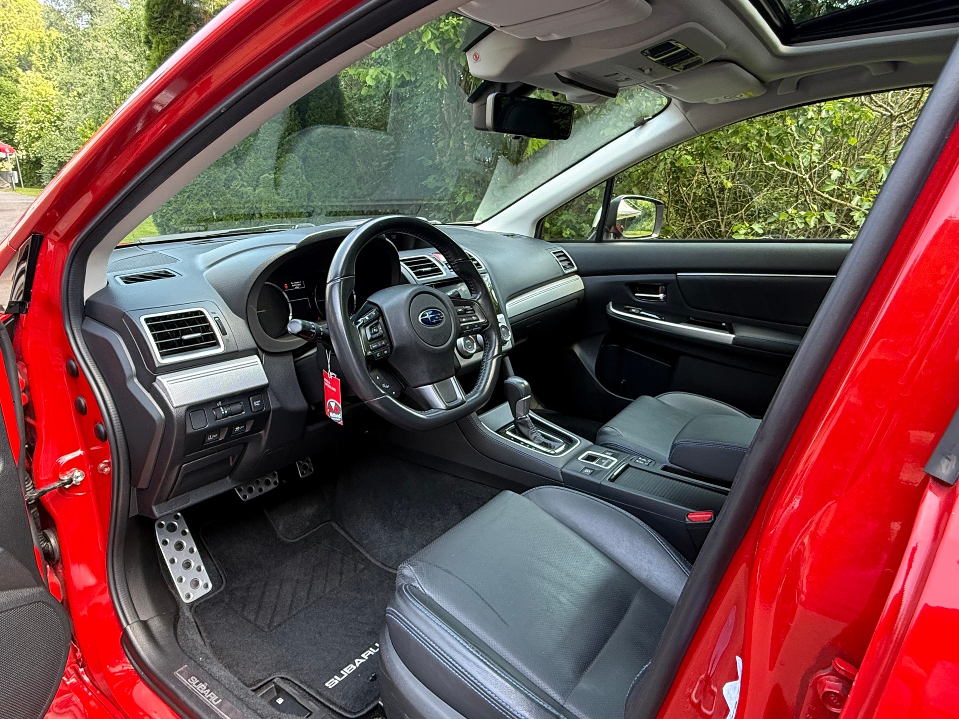 SUBARU Levorg 1.6DIT Luxury AWD Lineartronic-image-9