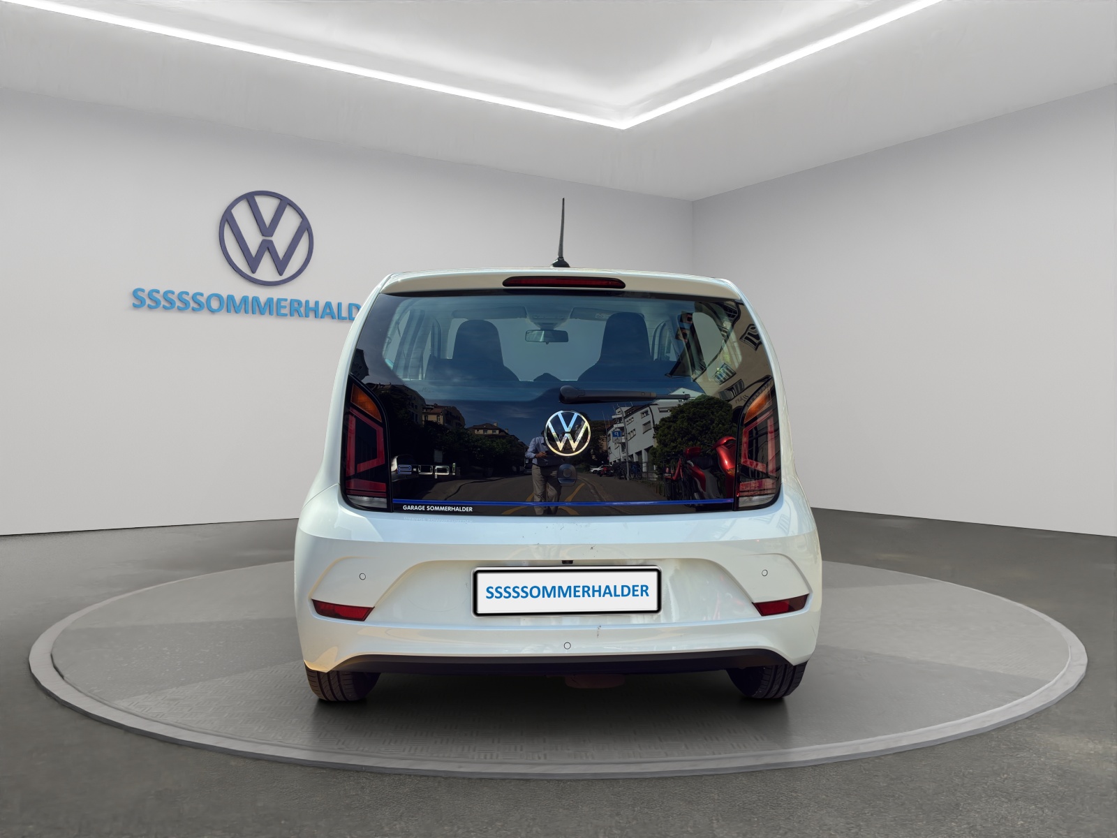 VW e-Up-image-3