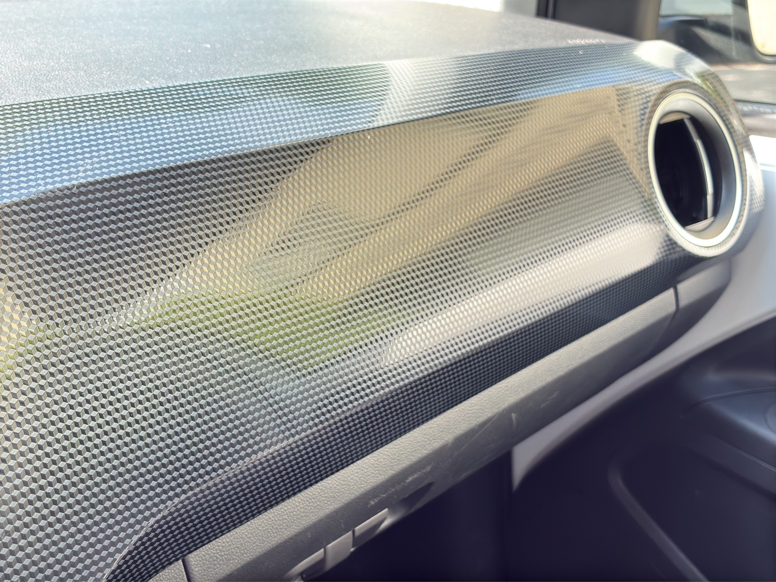 VW e-Up-image-16