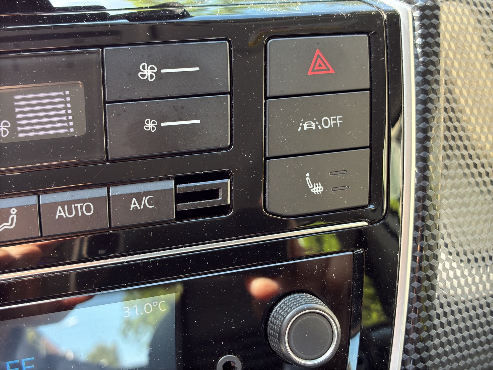 VW e-Up-image-19