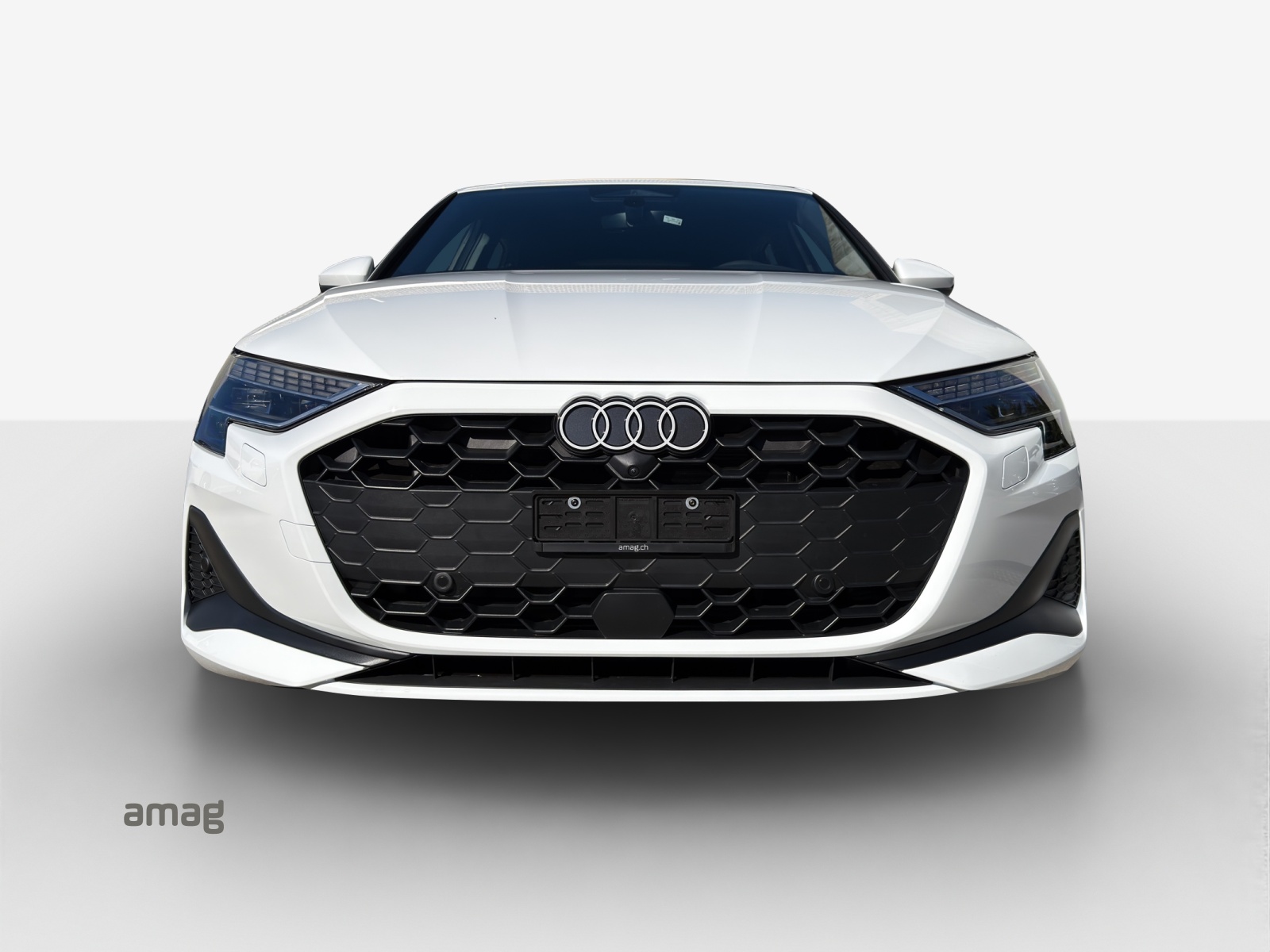 AUDI A3 Sportback TFSI 110 kW Attraction S tronic-image-6
