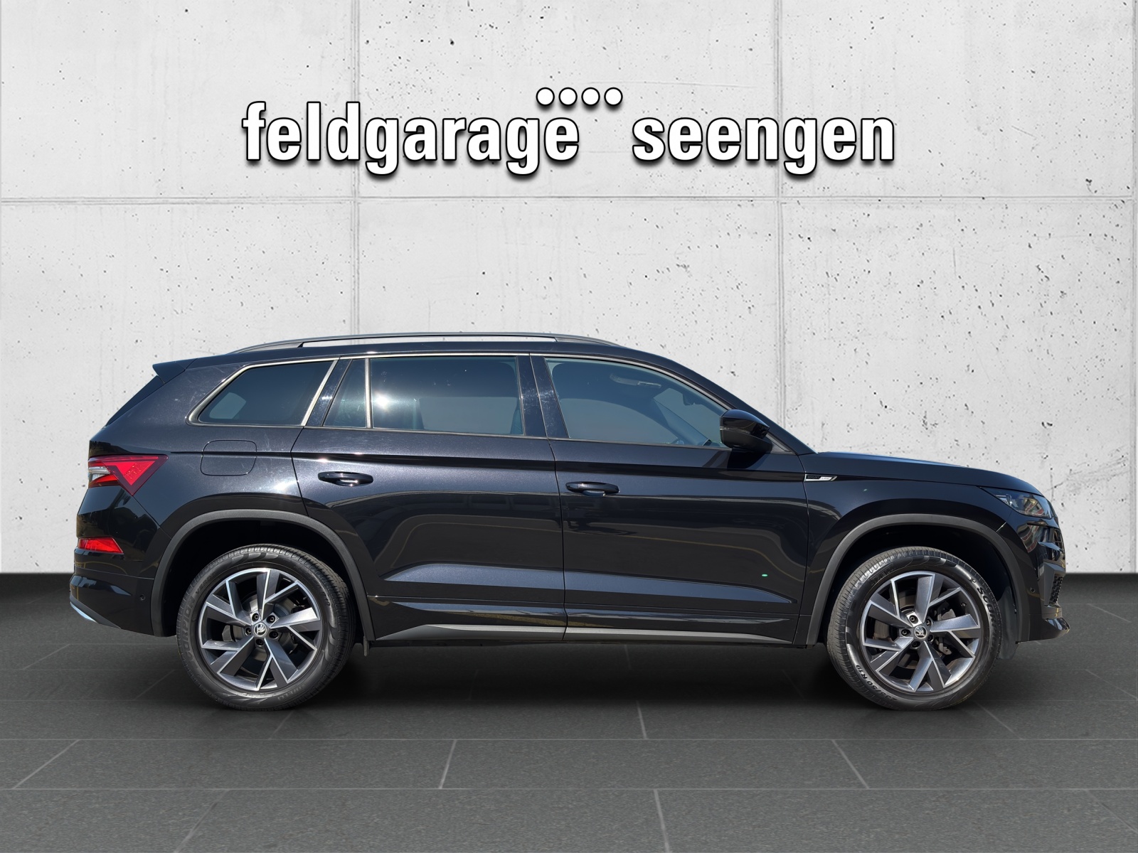 SKODA Kodiaq 2.0 TDI CR SportLine 4x4 DSG mit AHK & Standheizung-image-3