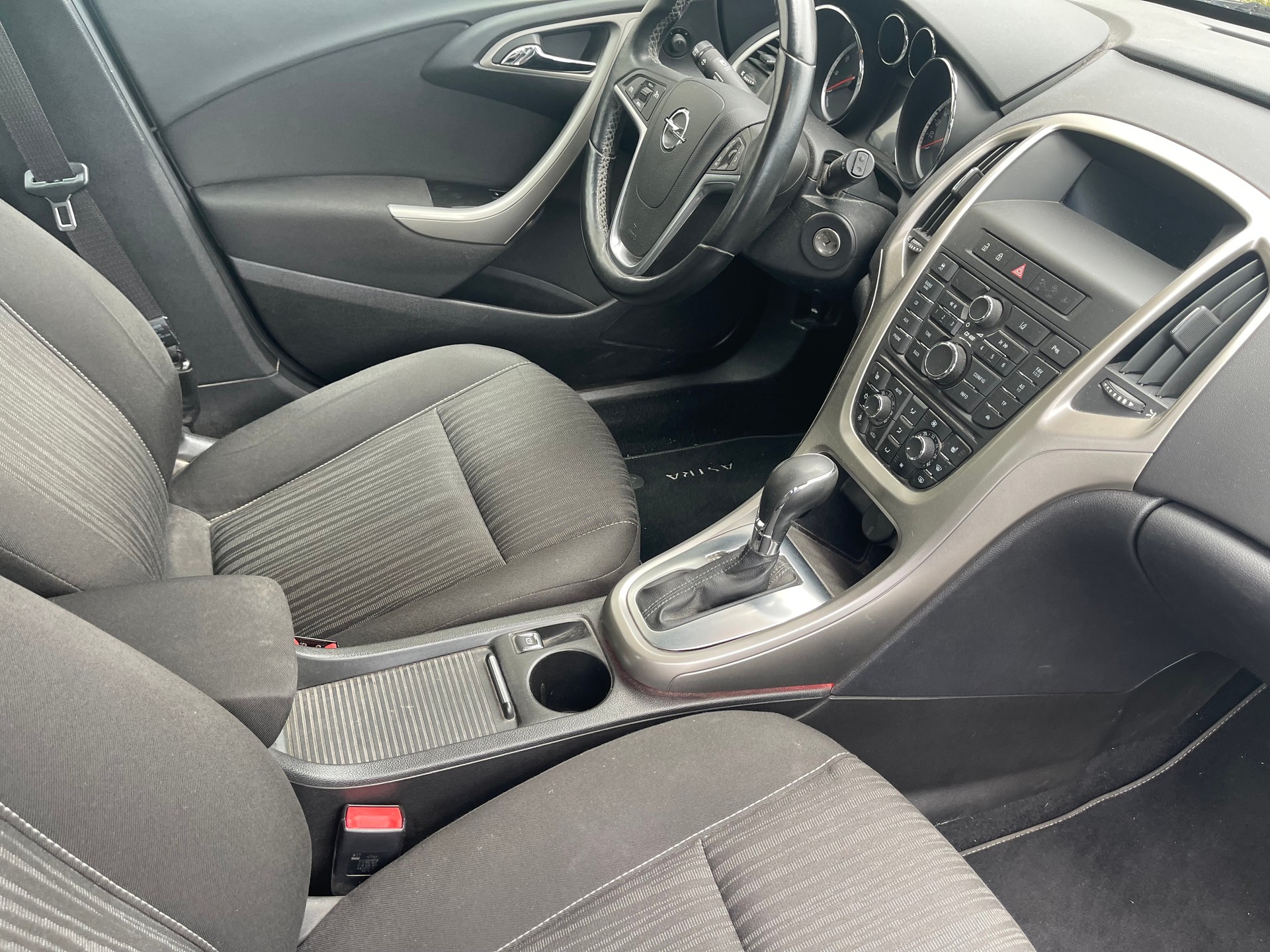OPEL Astra 1.6i 16V Automatic-image-6
