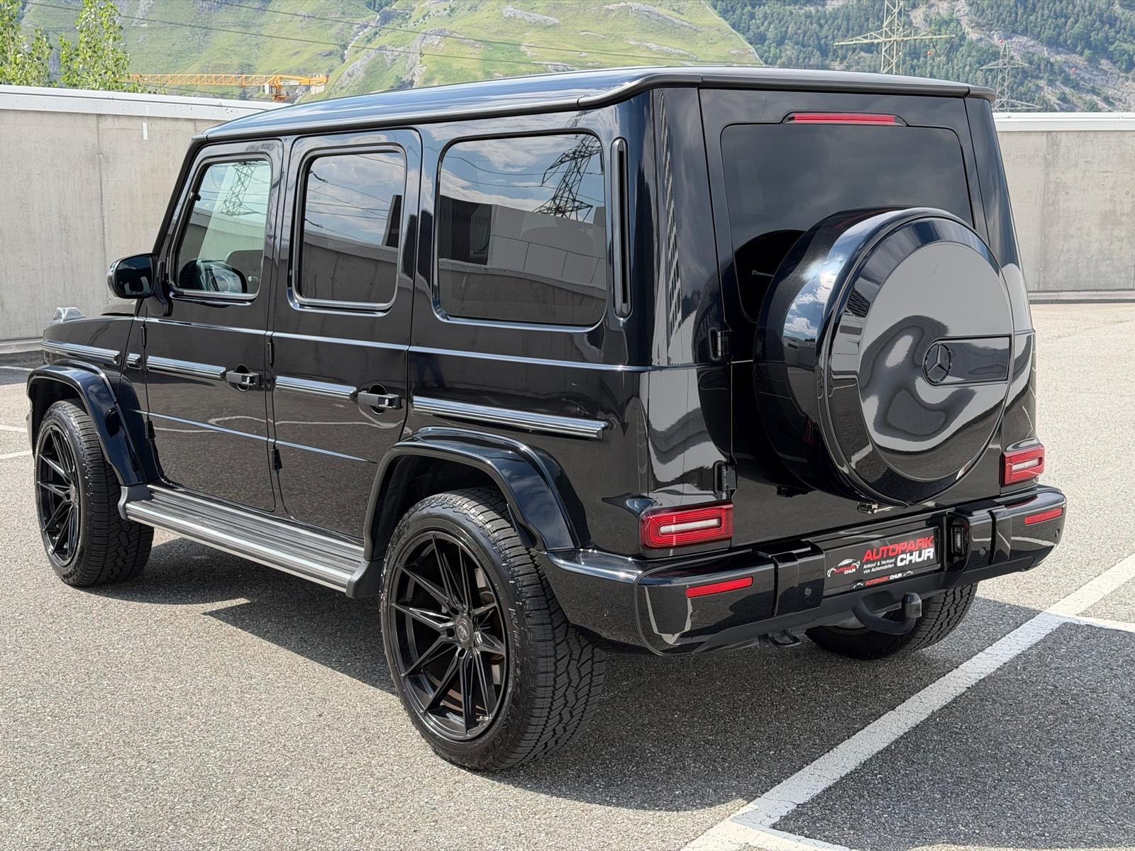 MERCEDES-BENZ G 350 d AMG Line 9G-Tronic-image-1